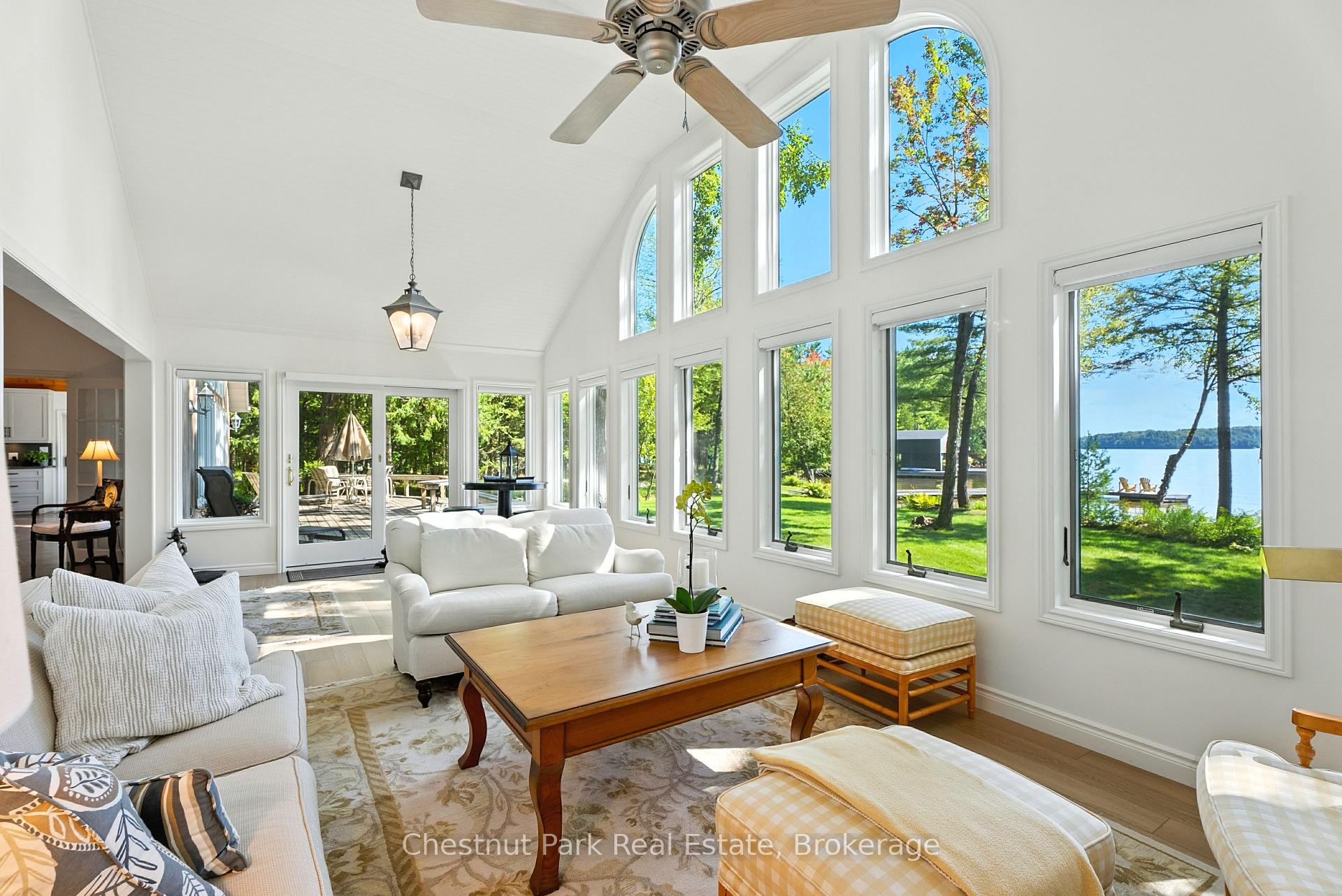 5 Bedroom Single Family Home/House's Image 10