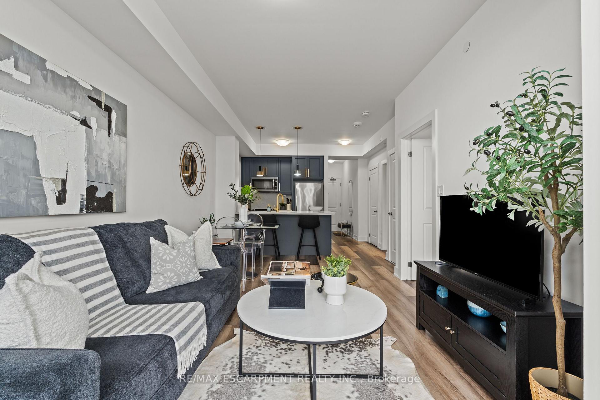 706 - 450 Dundas Street E Hamilton Ontario Canada Sale residential Yama Saighani Kingsway Real Estate, Brokerage