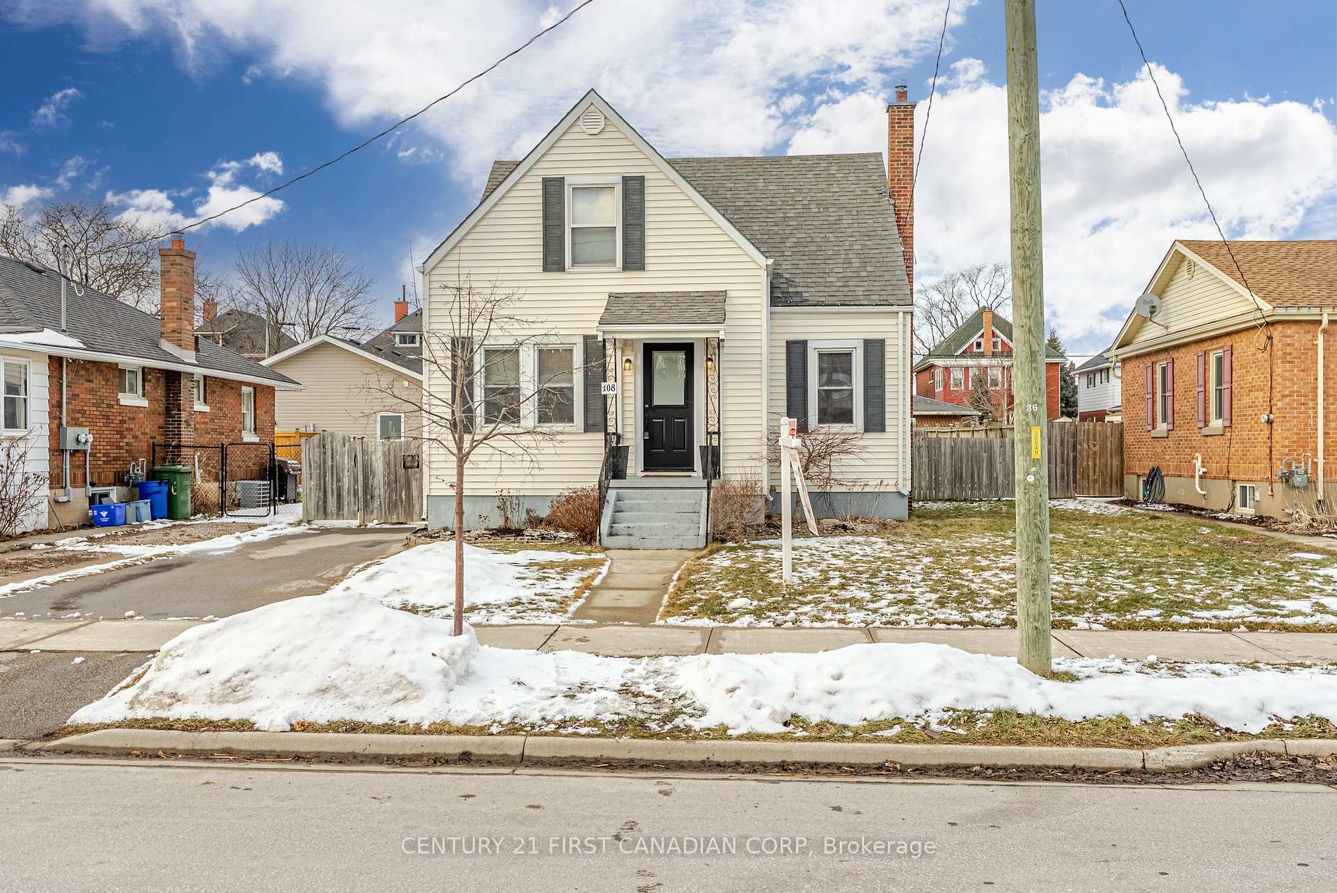 108 Myrtle Street St. Thomas Ontario Canada Sale residential   DRIVER REALTY INC