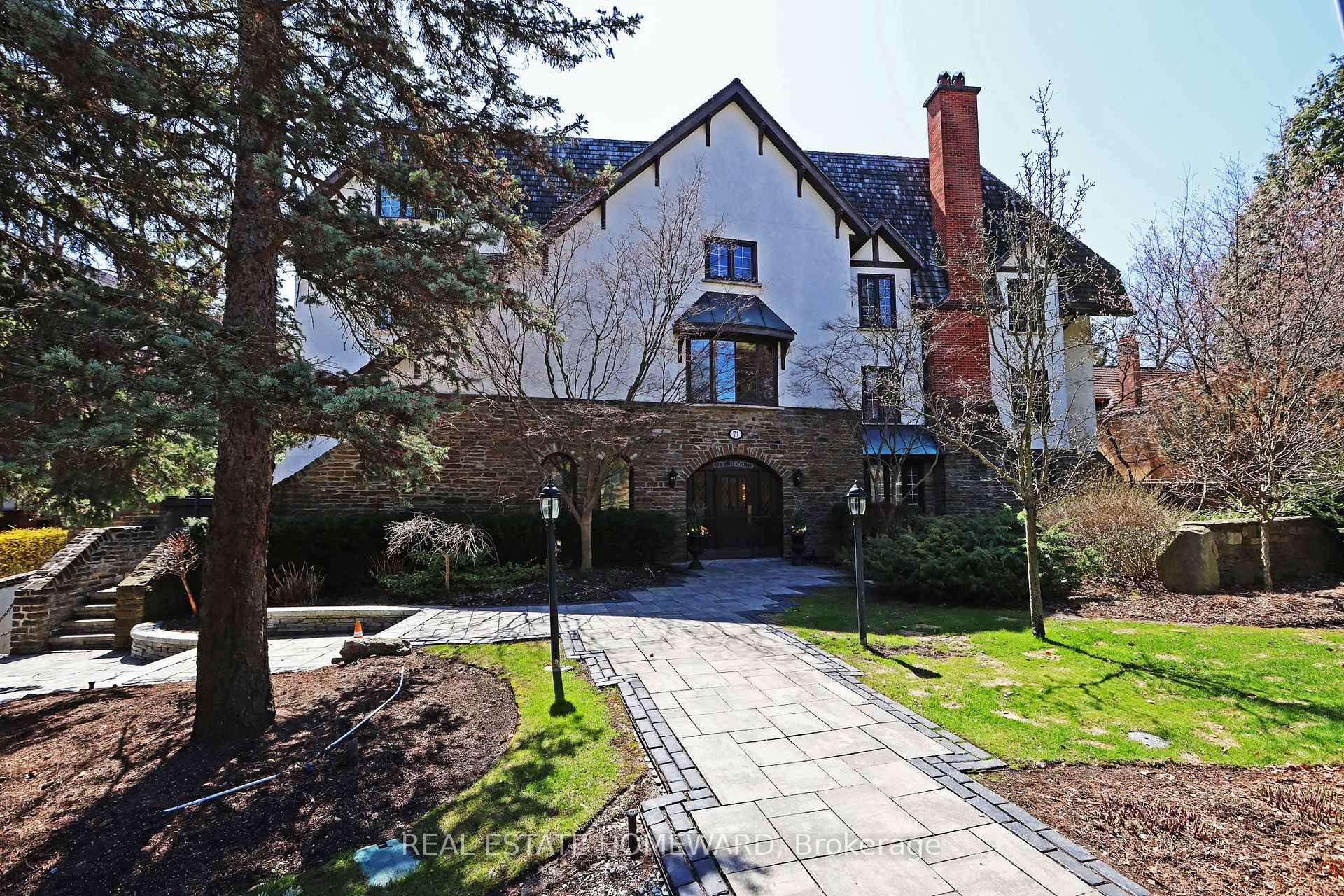 310 - 71 Old Mill Road Toronto Ontario Canada Sale residential   Canfin Realty Services Inc.