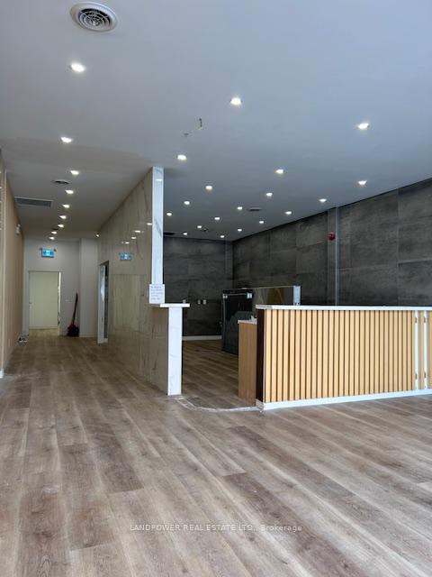5619 Yonge Street Toronto Ontario Canada Lease commercial Bob Bahreinian Re/Max Connect Realty, Brokerage*