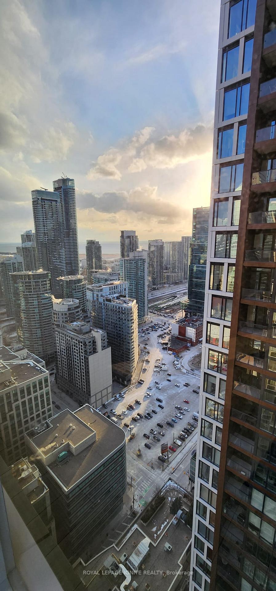 3809 - 35 Mercer Street Toronto Ontario Canada Rent residential Jatin Gill Re/Max Your Community Realty, Brokerage*