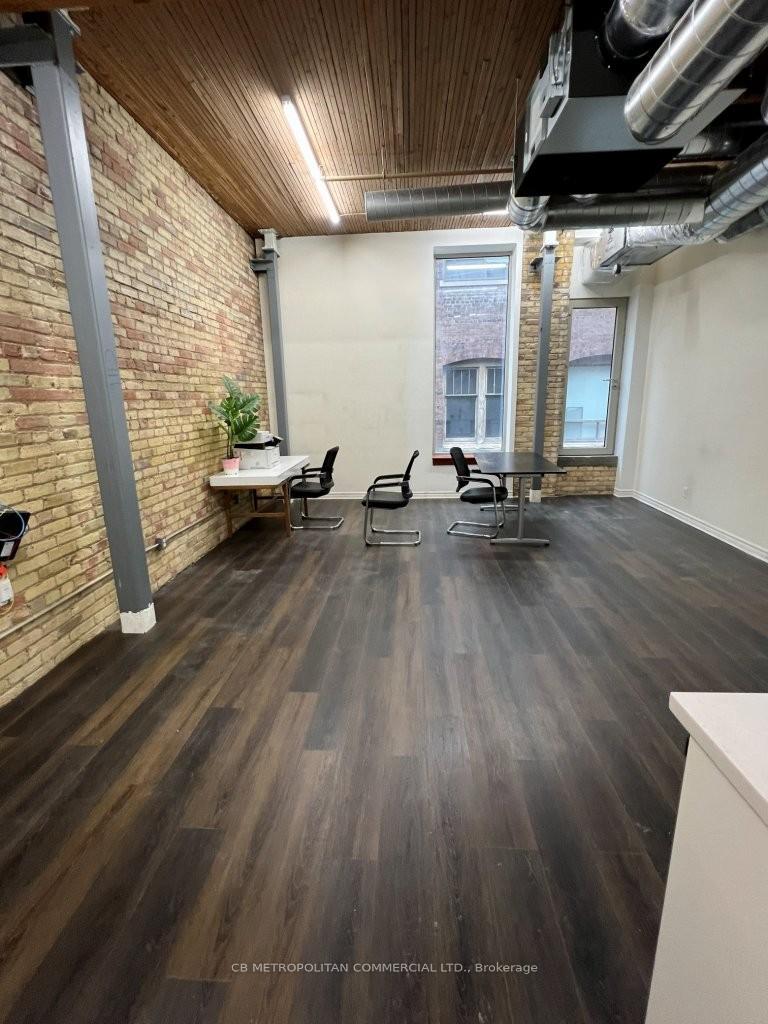 430 - 76 Richmond Street E Toronto Ontario Canada Lease commercial Mourad Hanna BONNATERA REALTY