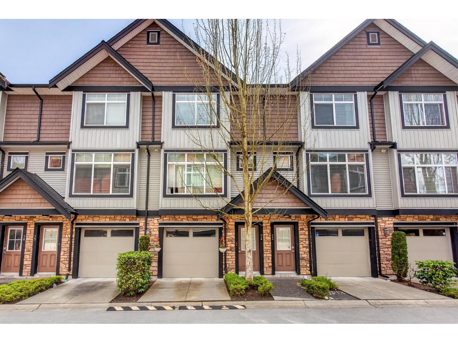 74 6299 144 STREET Surrey British Columbia Canada Sale residential   First Stay Realty Inc.