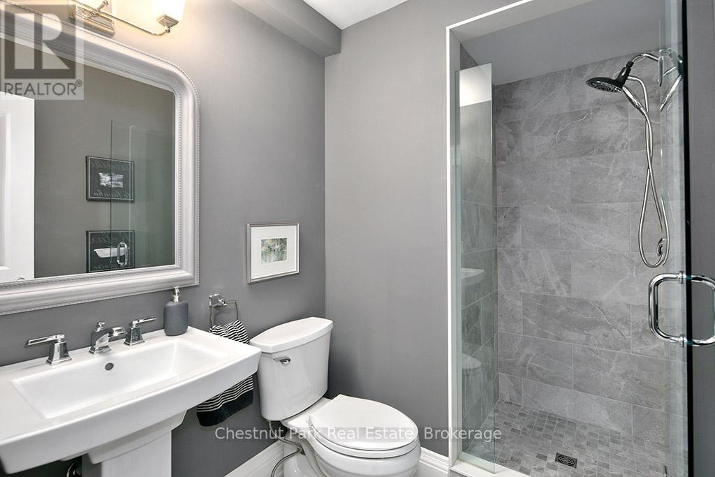 4 Bedroom Other's Image 31