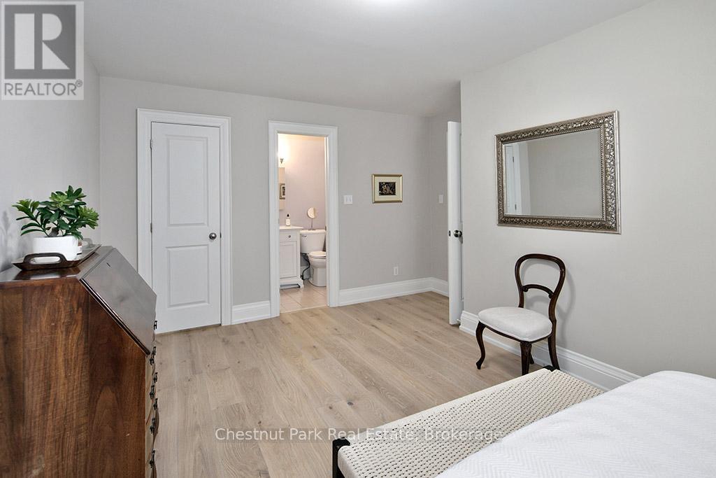 4 Bedroom Other's Image 28