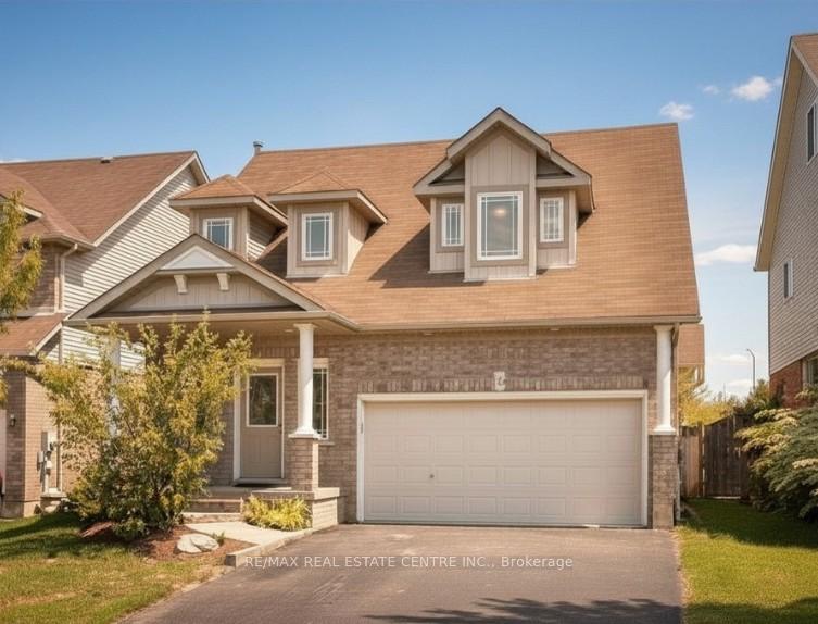 39 Stoneham Street Alliston Ontario Canada Sale residential Naveen Dua RE/MAX Real Estate Centre Inc., Brokerage *