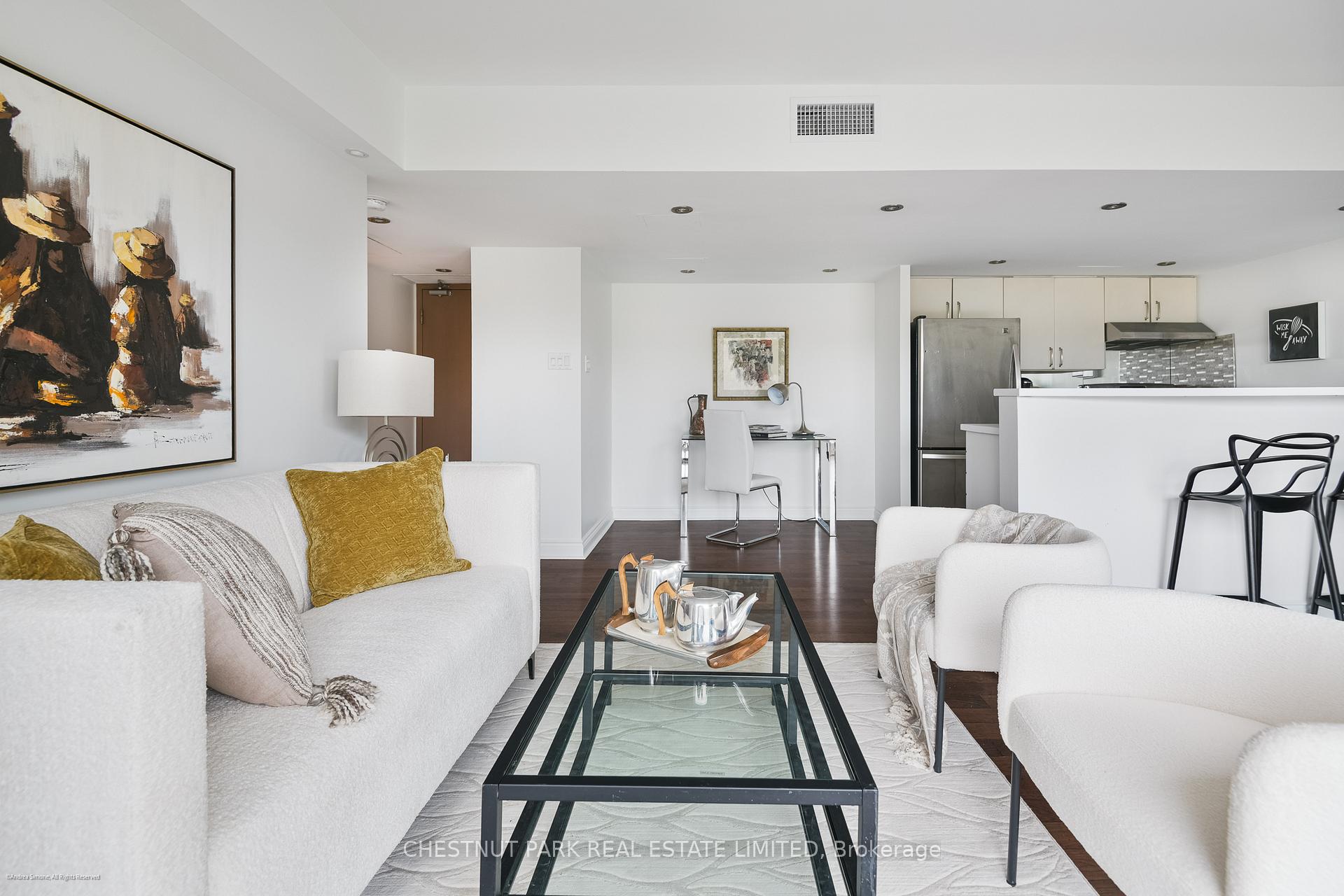 2 Bedroom Apartment/Flat's Image 10