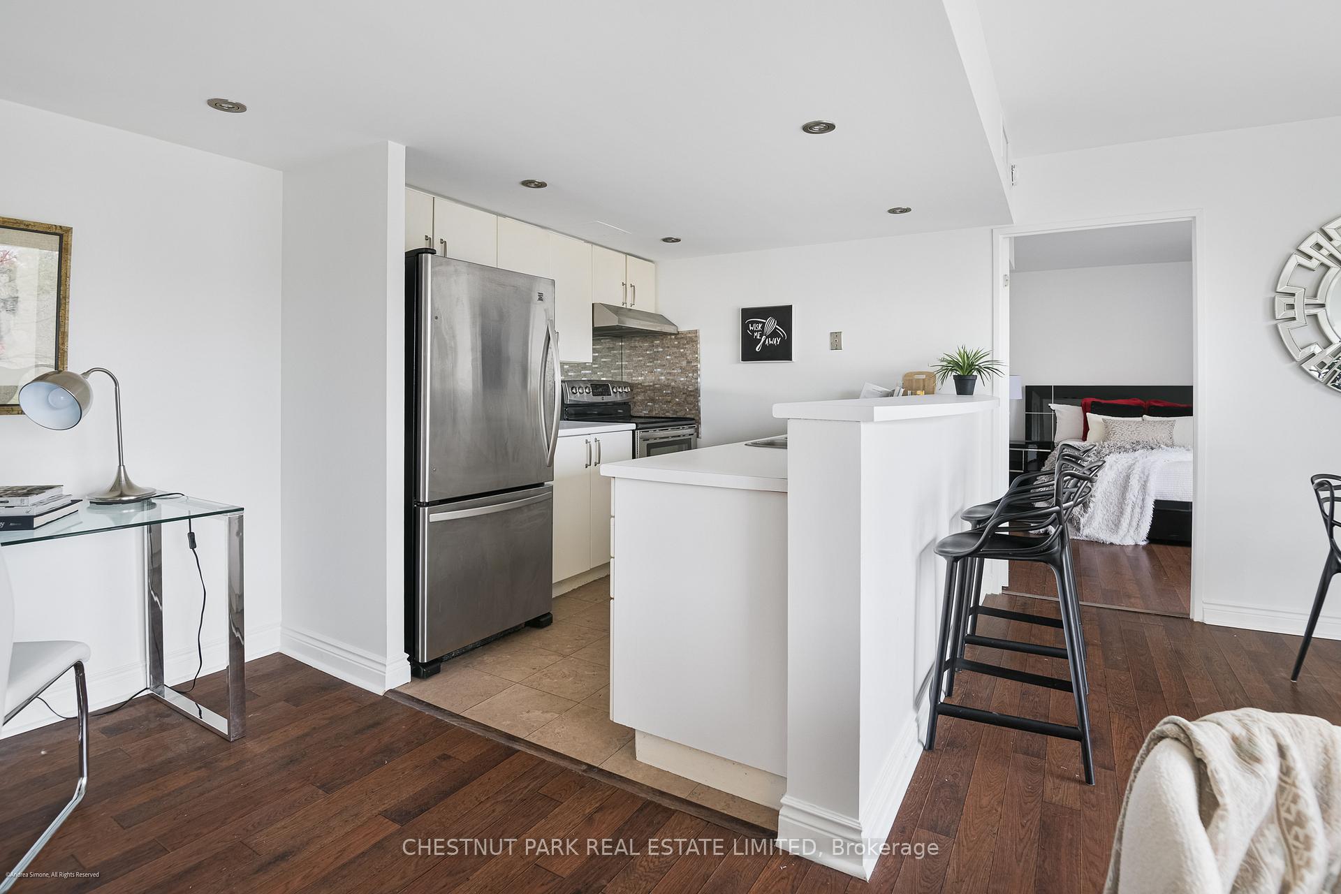 2 Bedroom Apartment/Flat's Image 12