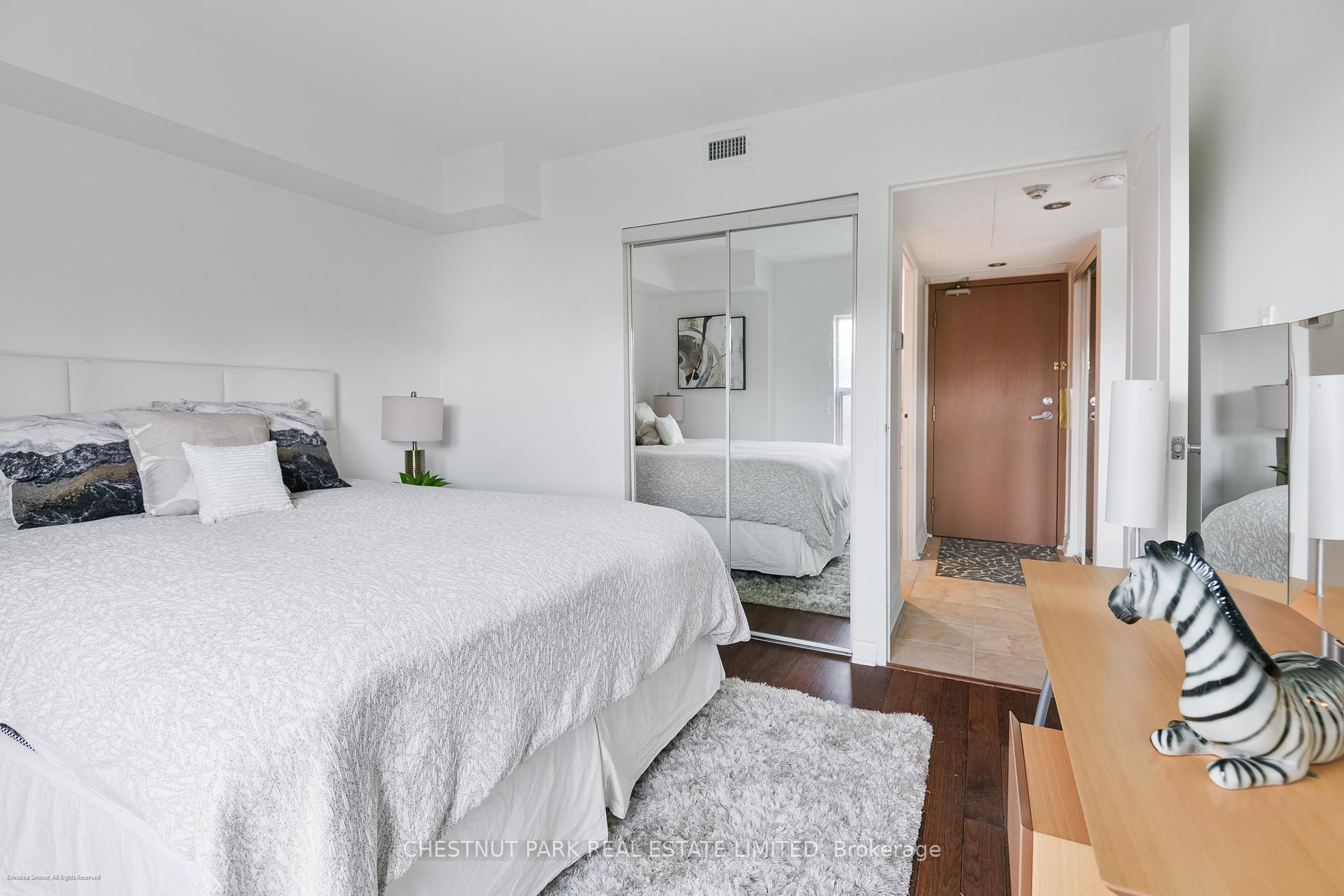 2 Bedroom Apartment/Flat's Image 4
