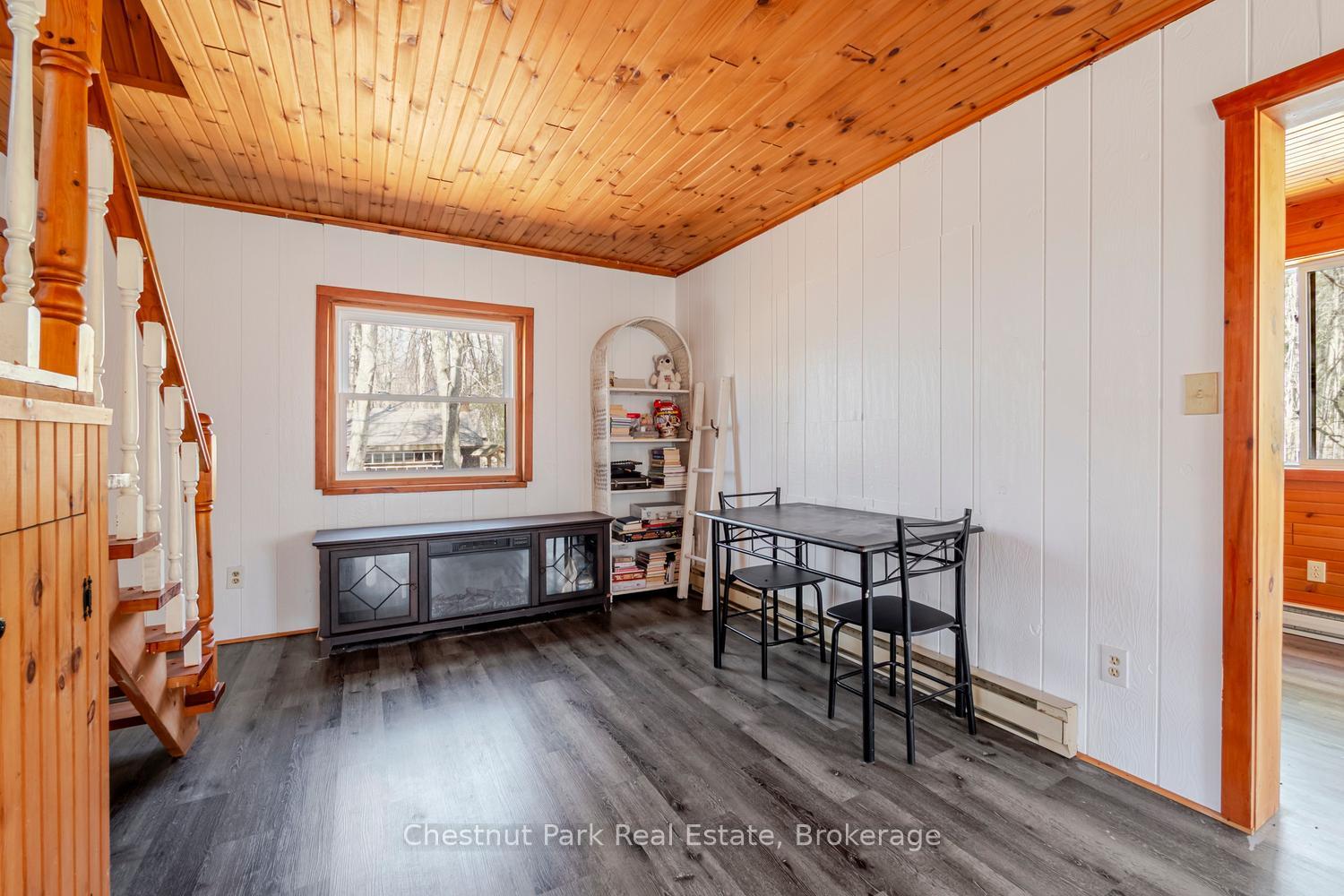 3 Bedroom Single Family Home/House's Image 14