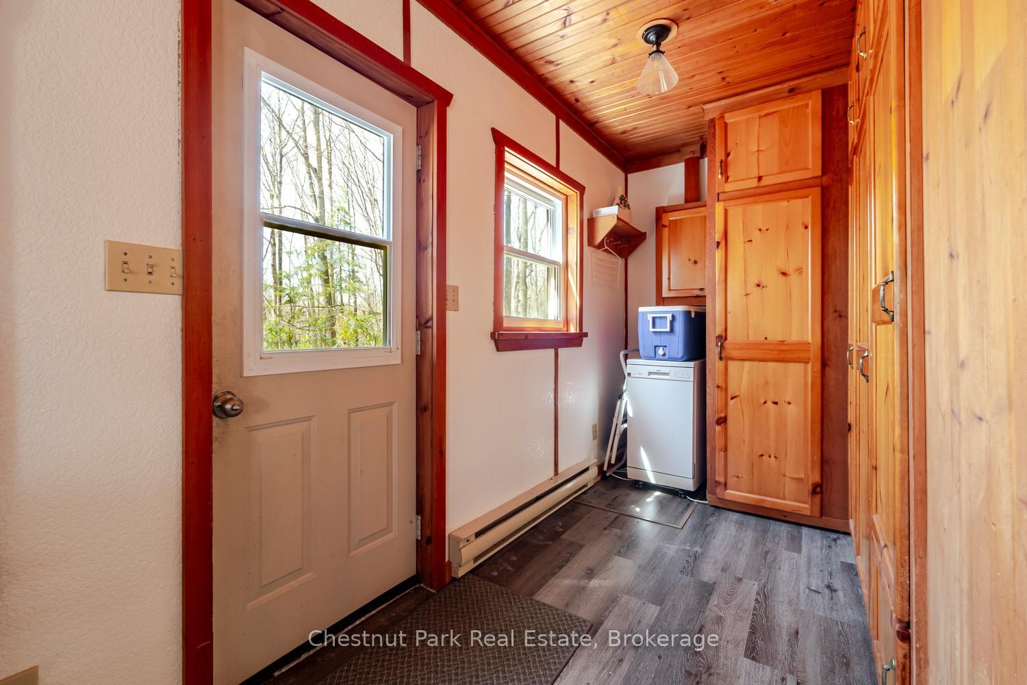3 Bedroom Single Family Home/House's Image 12