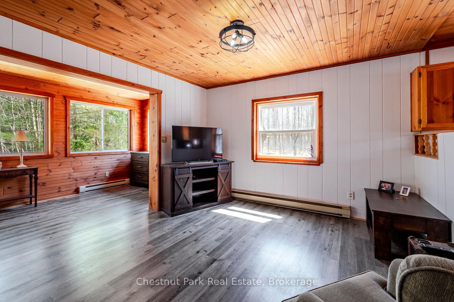 3 Bedroom Single Family Home/House's Image 3