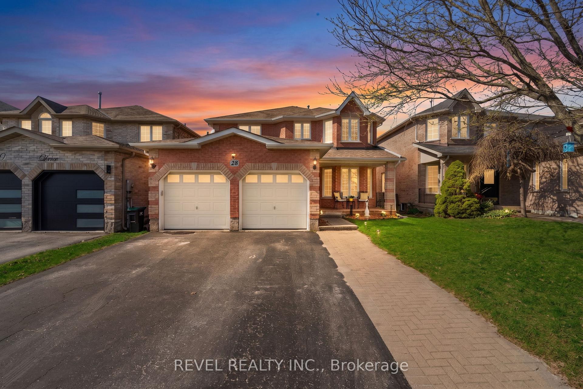 28 Dunnett Drive Barrie Ontario Canada Sale residential Mei Jin 金玫 Sutton Group Incentive Realty Inc.,Brokerage*