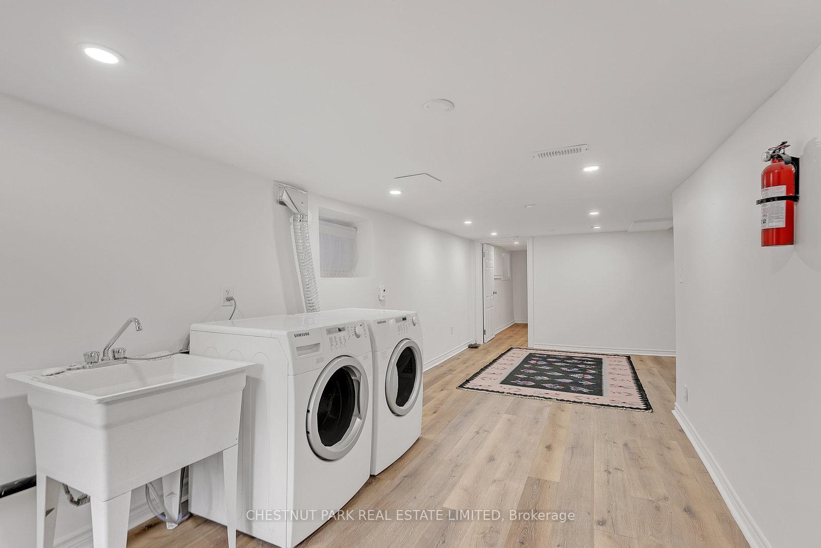 3 Bedroom Single Family Home/House's Image 14