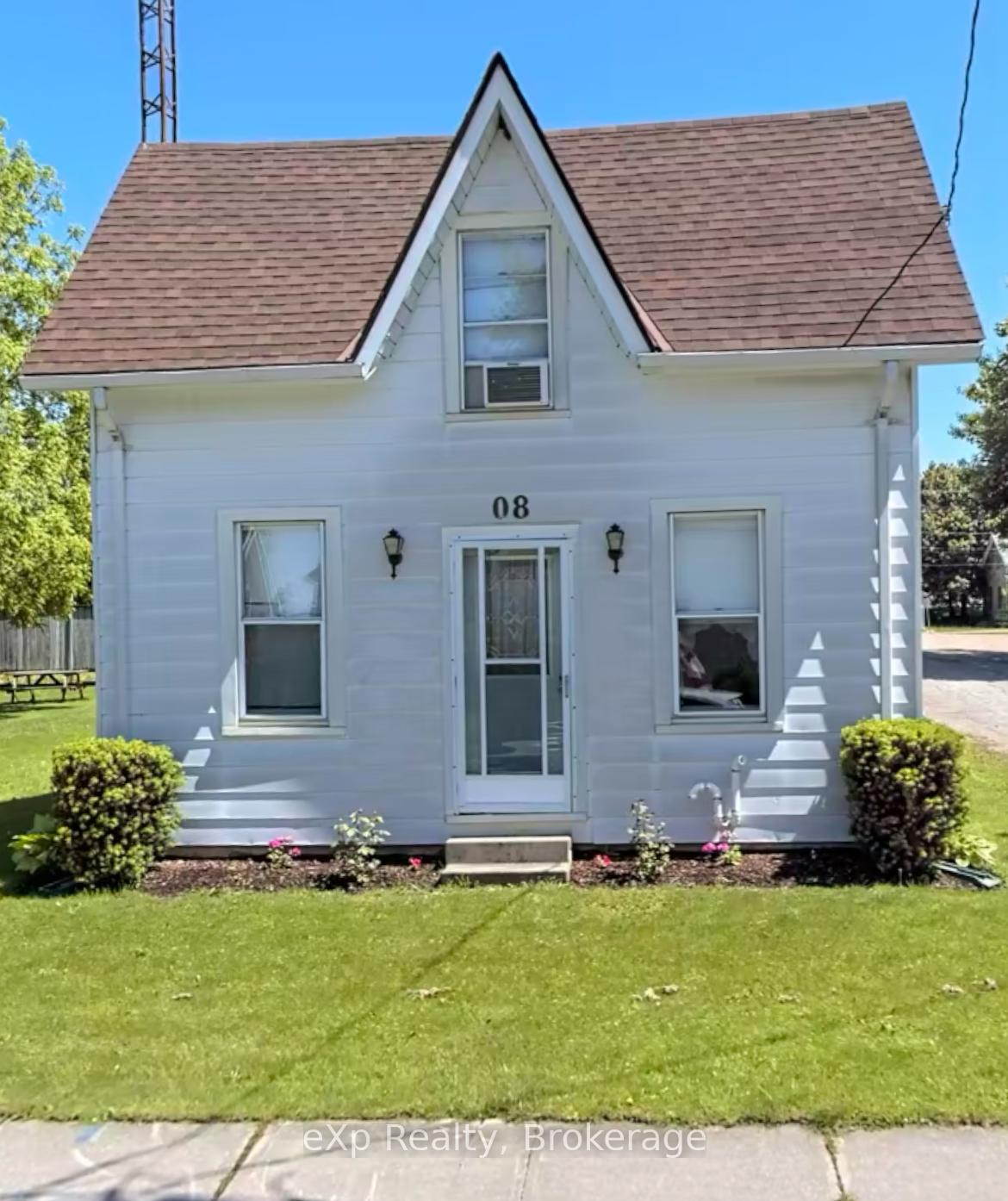 8 West Street Perth East Ontario Canada Sale residential Will Lenssen eXp Realty Brokerage