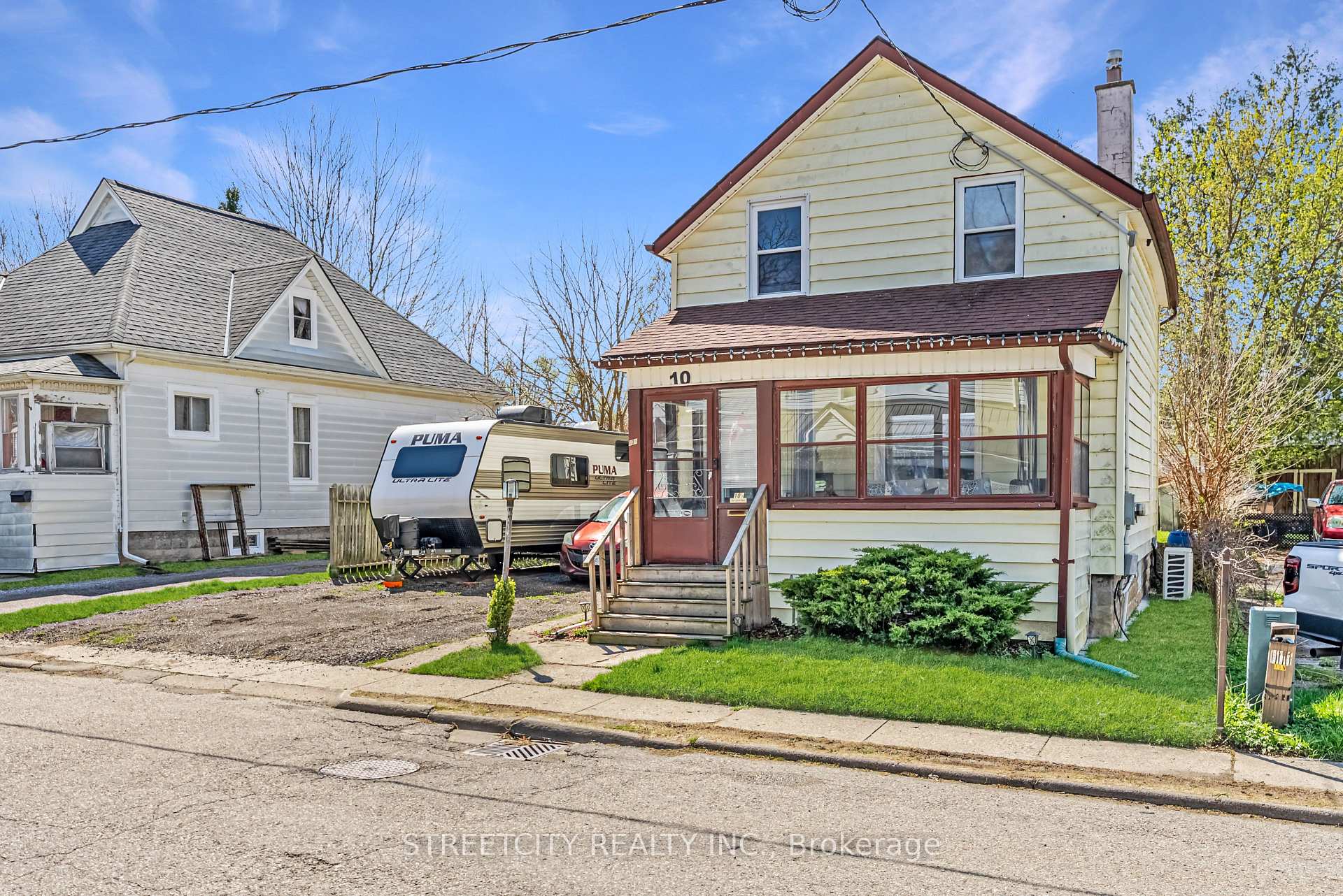 10 1/2 NAAMA Street St. Thomas Ontario Canada Sale residential SREEJITH PARATTU RAVEENDRAN STREETCITY REALTY INC., BROKERAGE*