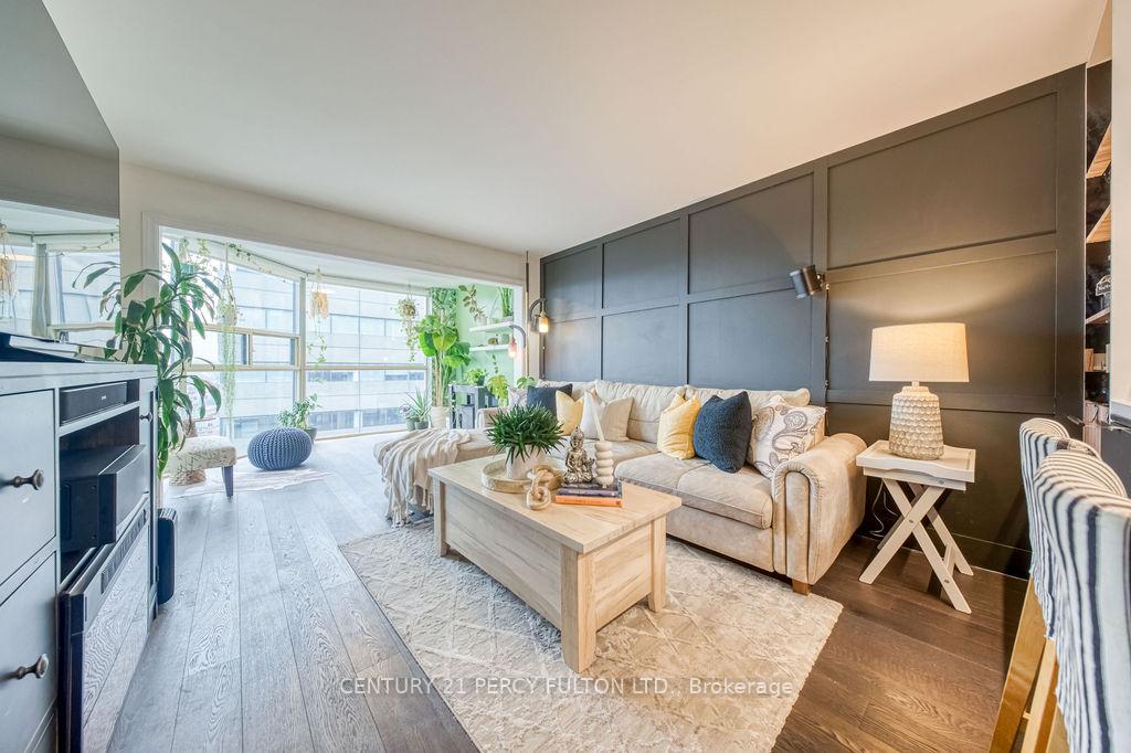 1201 - 725 King Street W Toronto Ontario Canada Sale residential Mary Pinelli Royal LePage Signature Realty, Brokerage*
