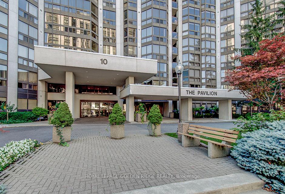 212 - 10 Kenneth Avenue Toronto Ontario Canada Sale residential Vince Lee Right at Home Realty Mississauga