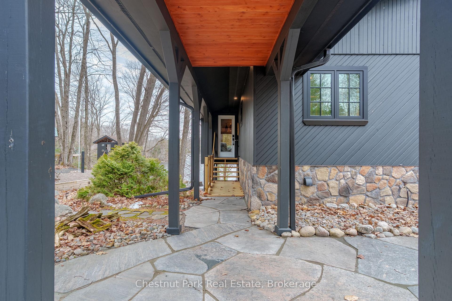 3 Bedroom Single Family Home/House's Image 25