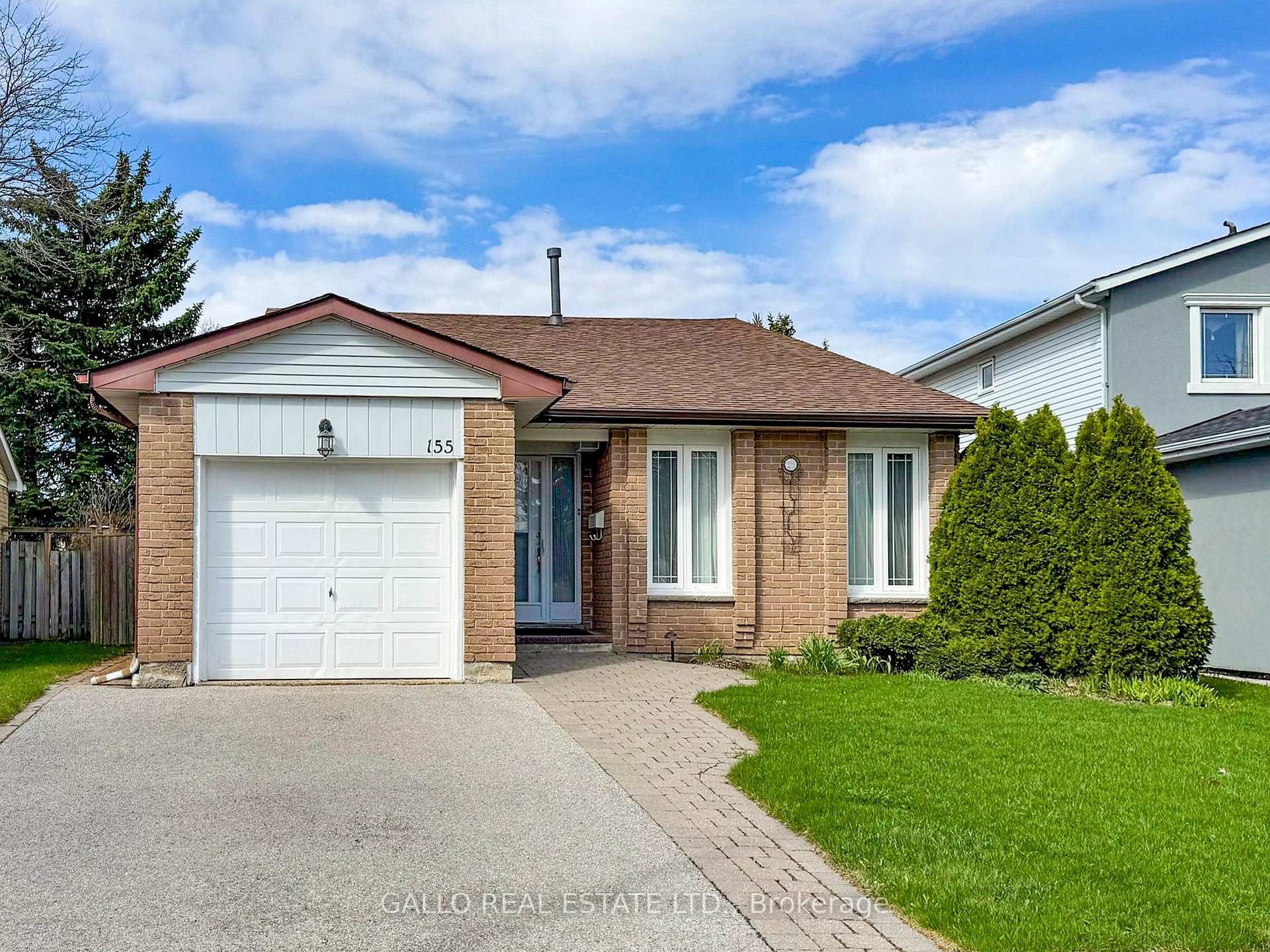 155 Goldhawk Trail Toronto Ontario Canada Sale residential Mary Pinelli Royal LePage Signature Realty, Brokerage*