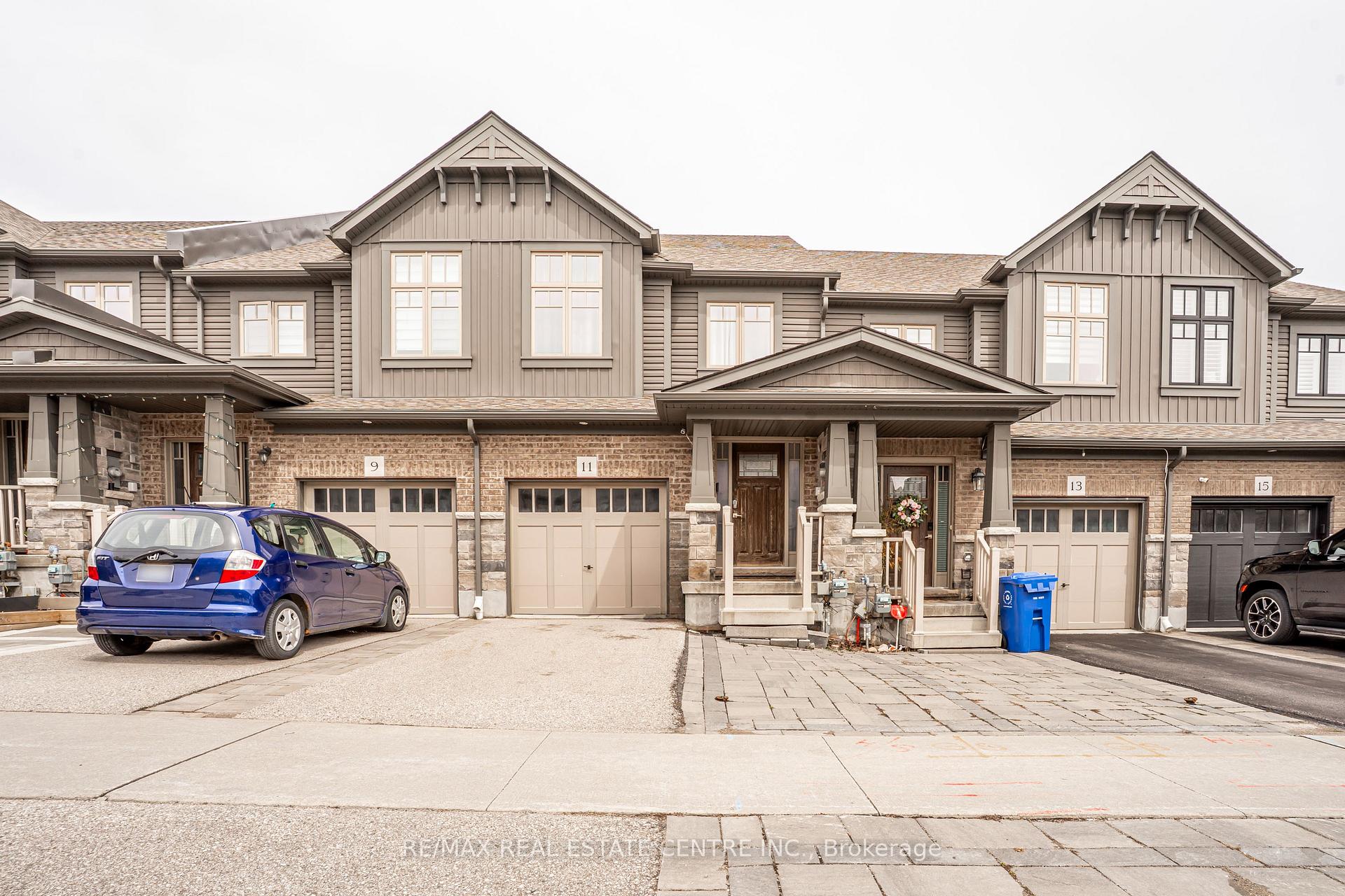 11 Winterton Court Orangeville Ontario Canada Sale residential Dave Bassi RE/MAX Real Estate Centre Inc., Brokerage *