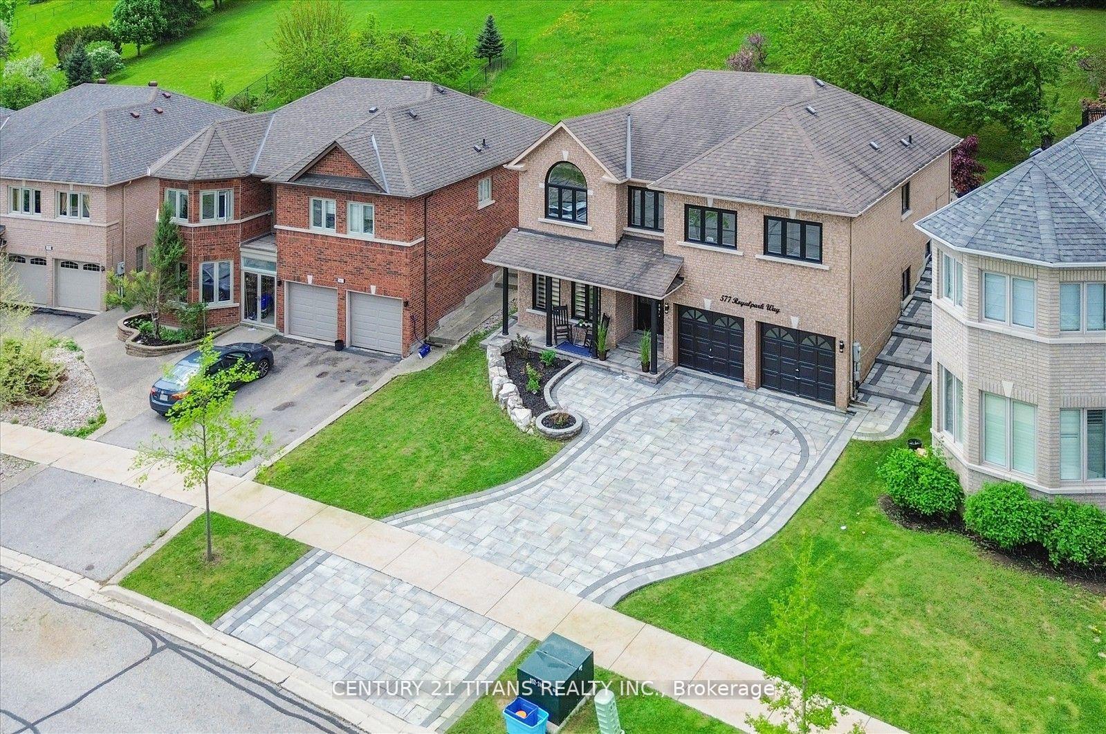 577 Royalpark Way Vaughan Ontario Canada Sale residential Anil Balakrishnan RE/MAX Realty Services Inc., Brokerage*