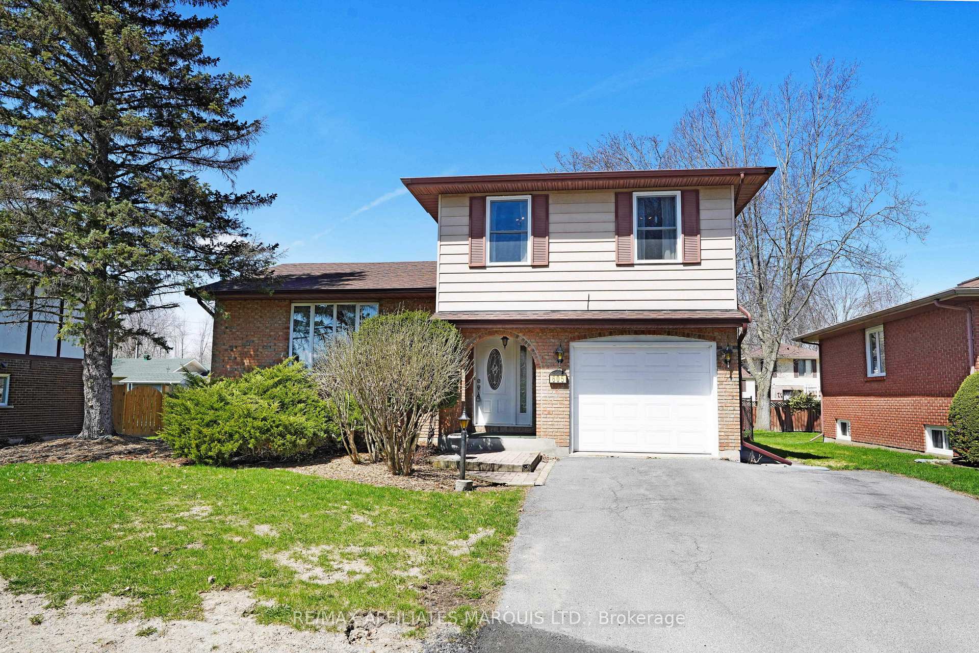 605 KIRKWOOD Street Cornwall Ontario Canada Sale residential   STORM REALTY Brokerage*