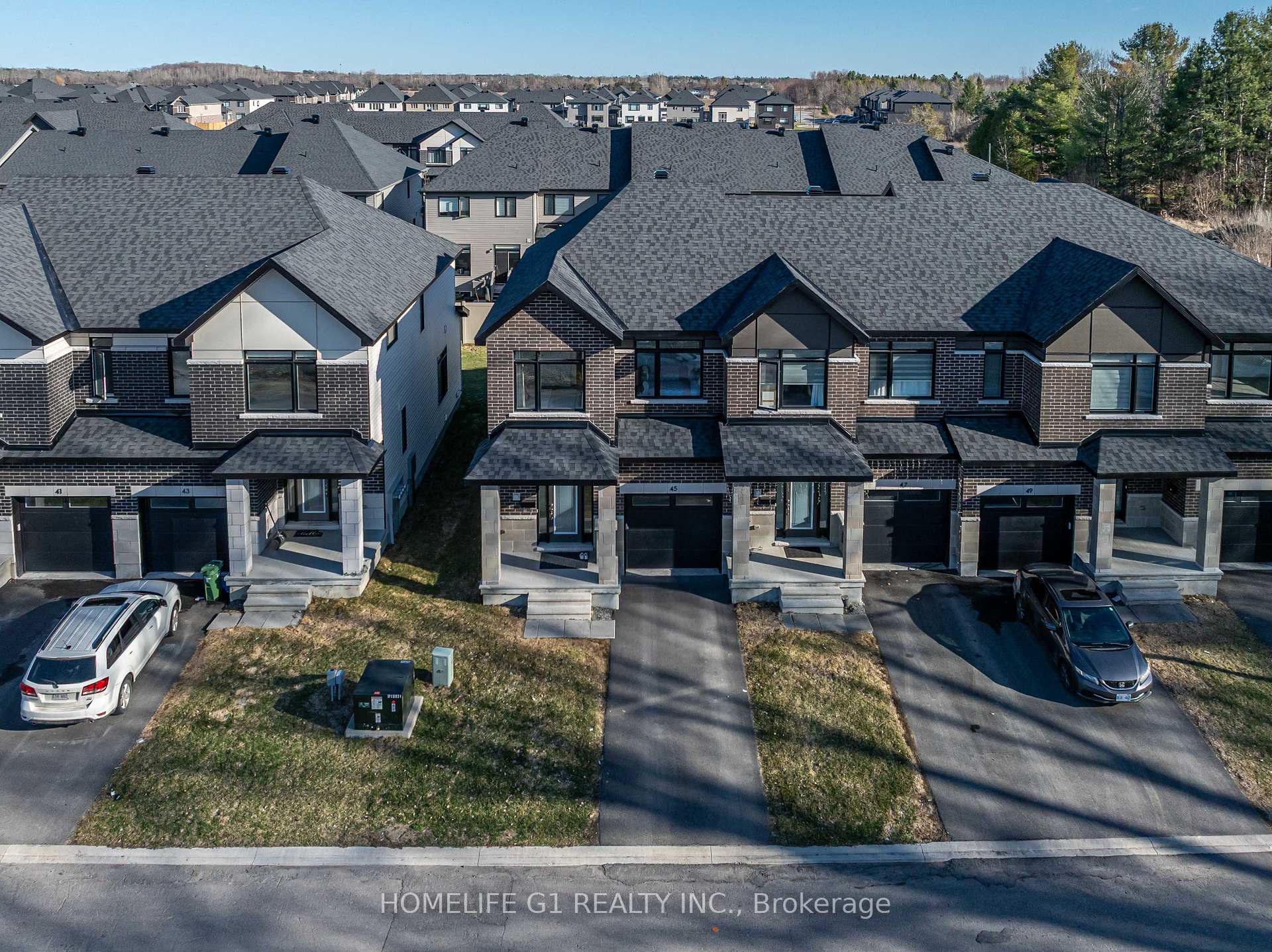 45 Moosonee Crescent Ottawa Ontario Canada Sale residential Amaninder Johal HomeLife G1 Realty Inc., Brokerage*