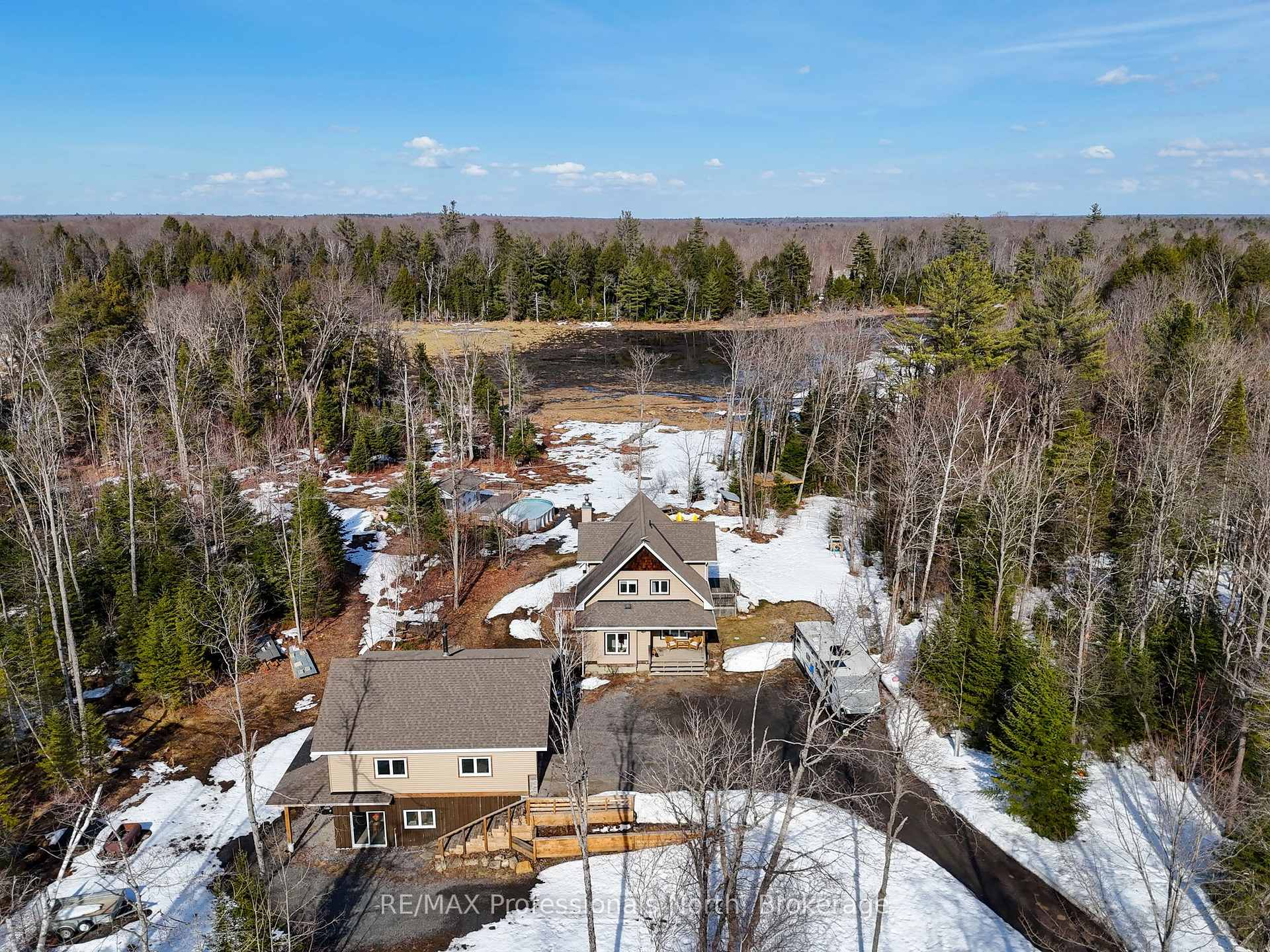 1289 Purbrook Road Bracebridge Ontario Canada Sale residential Radka Hnilicova Anchor Realty, Brokerage*
