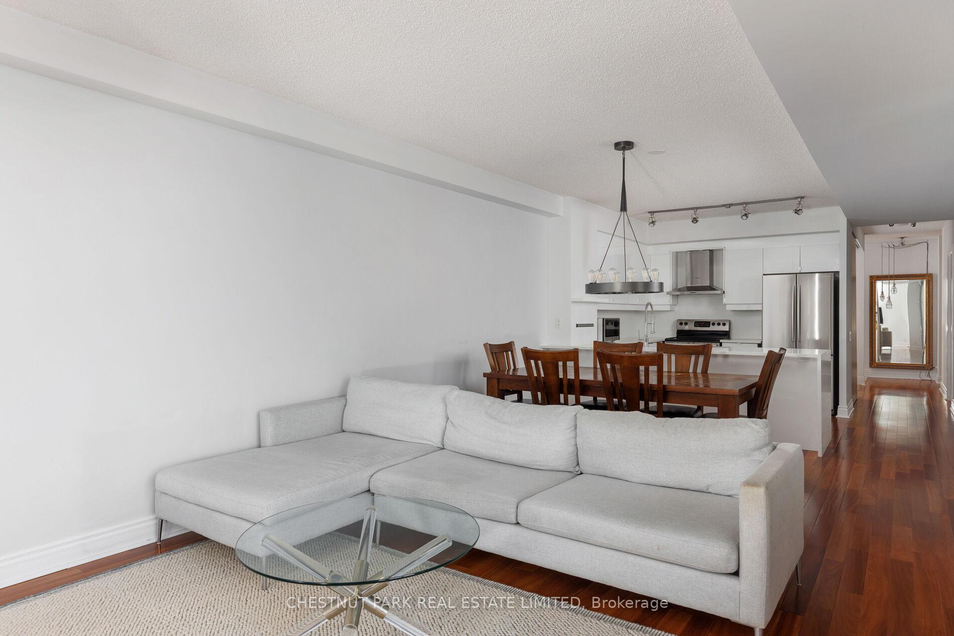 3 Bedroom Apartment/Flat's Image 8