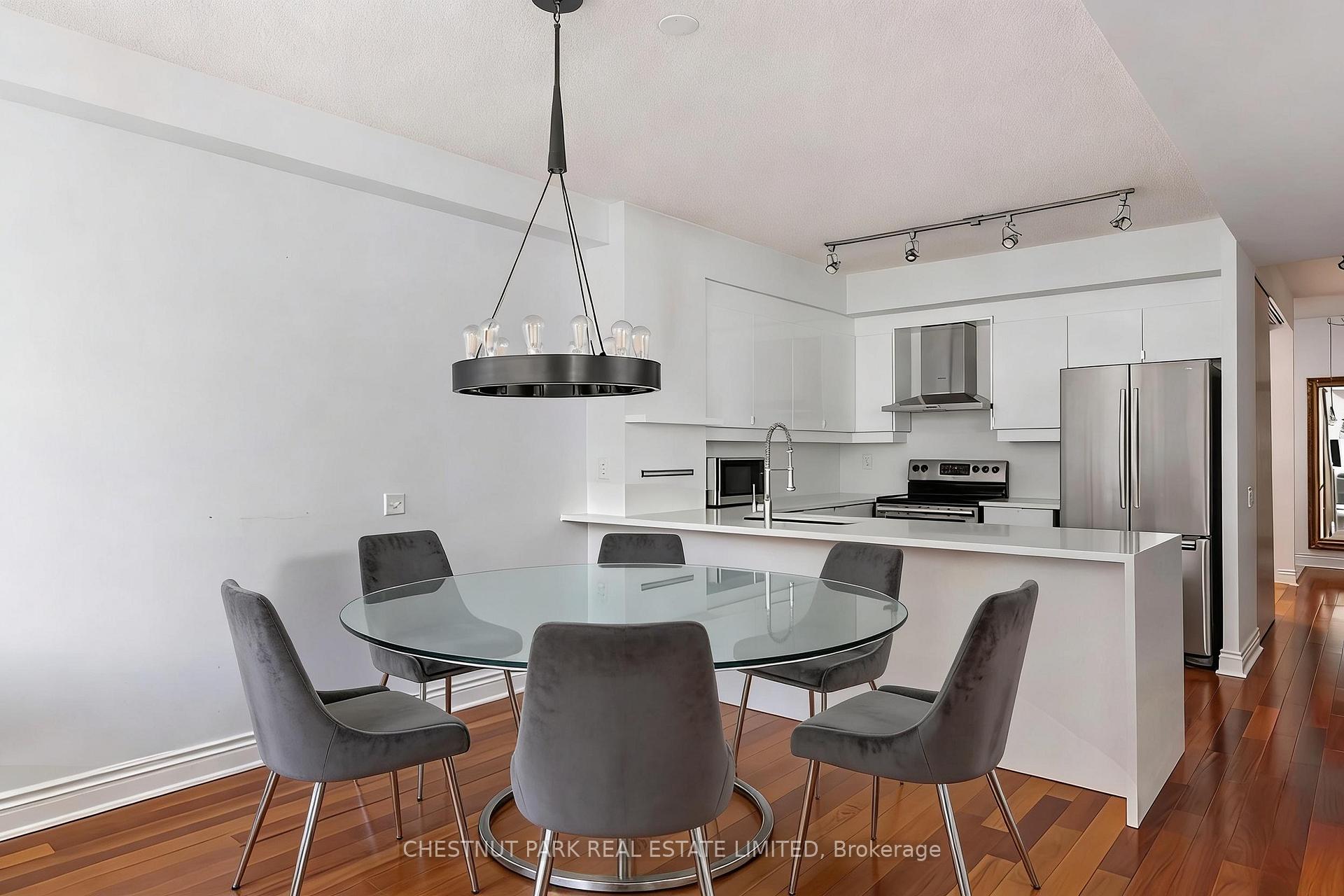 3 Bedroom Apartment/Flat's Image 11