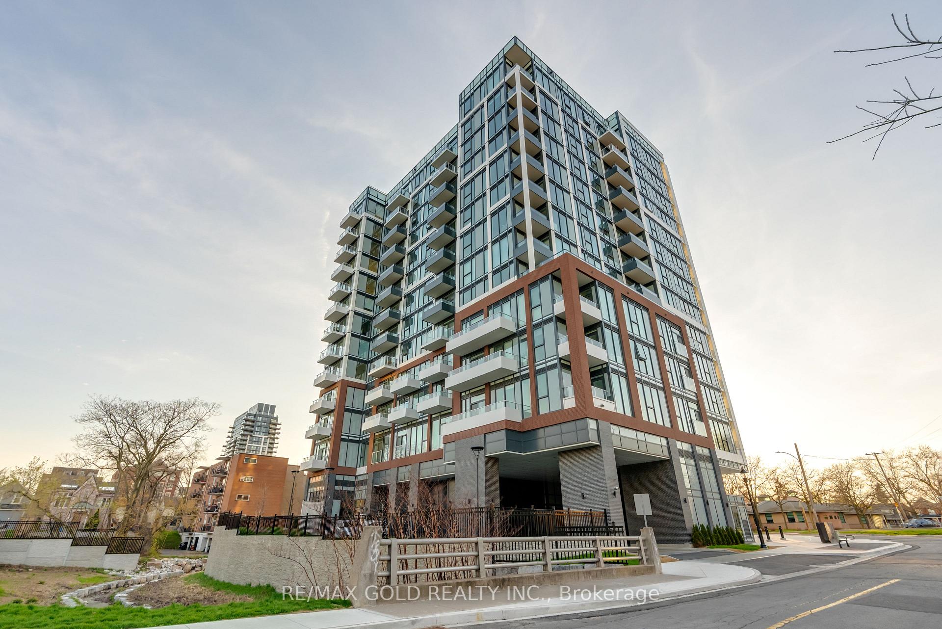 803 - 2088 James Street Burlington Ontario Canada Rent residential RUKHSANA MALIK RE/MAX GOLD REALTY INC