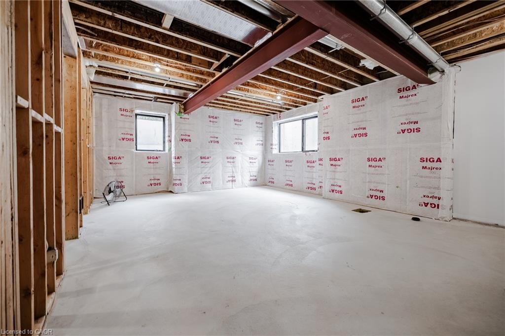 3 Bedroom Single Family Home/House's Image 39