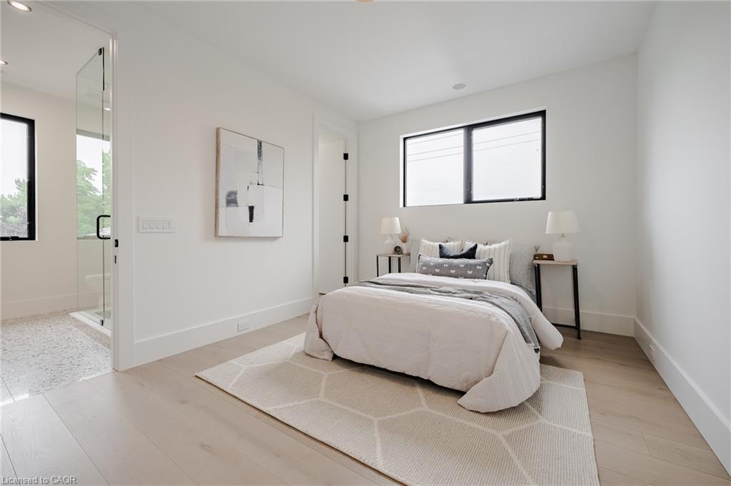 3 Bedroom Single Family Home/House's Image 34