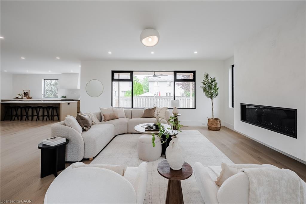 3 Bedroom Single Family Home/House's Image 5