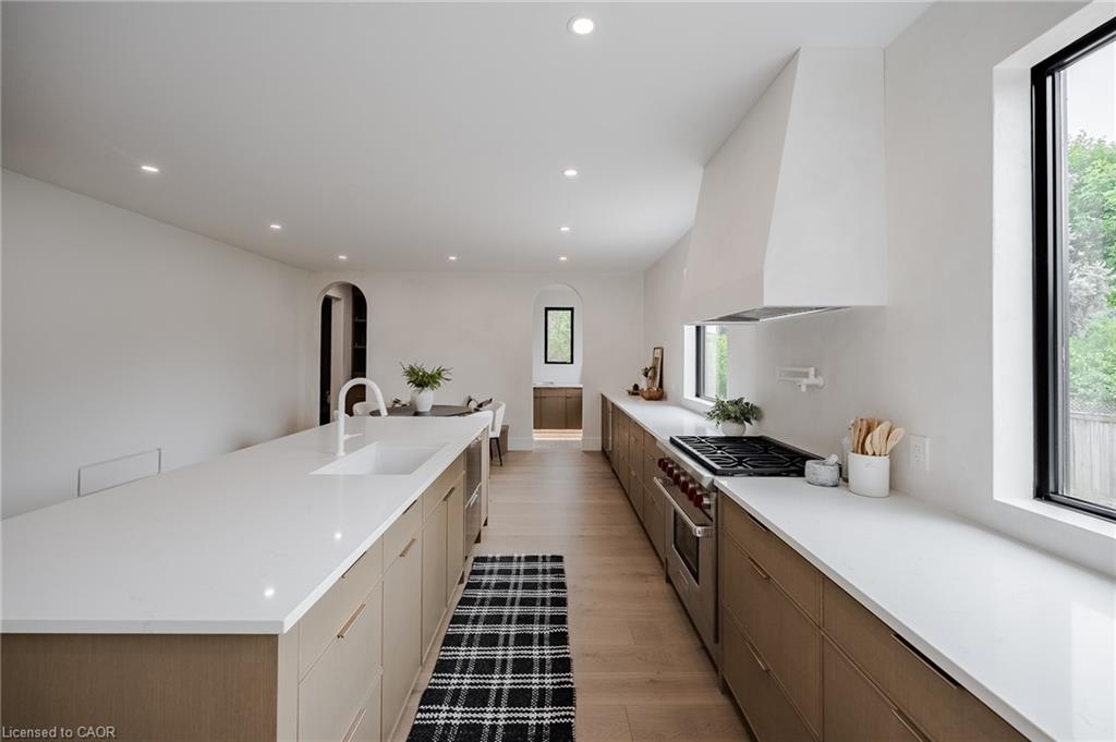 3 Bedroom Single Family Home/House's Image 7