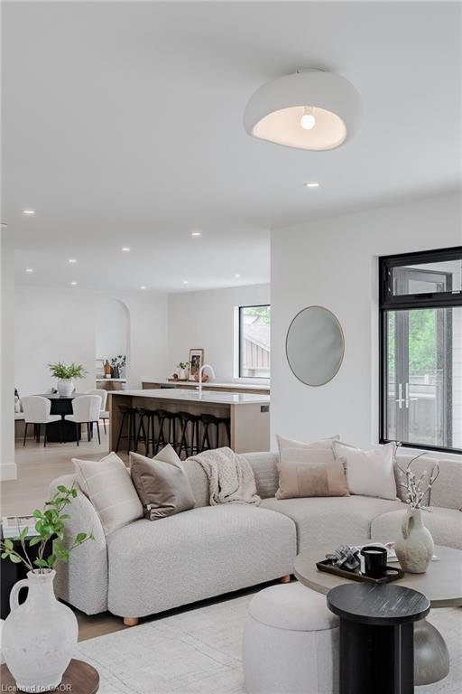 3 Bedroom Single Family Home/House's Image 6