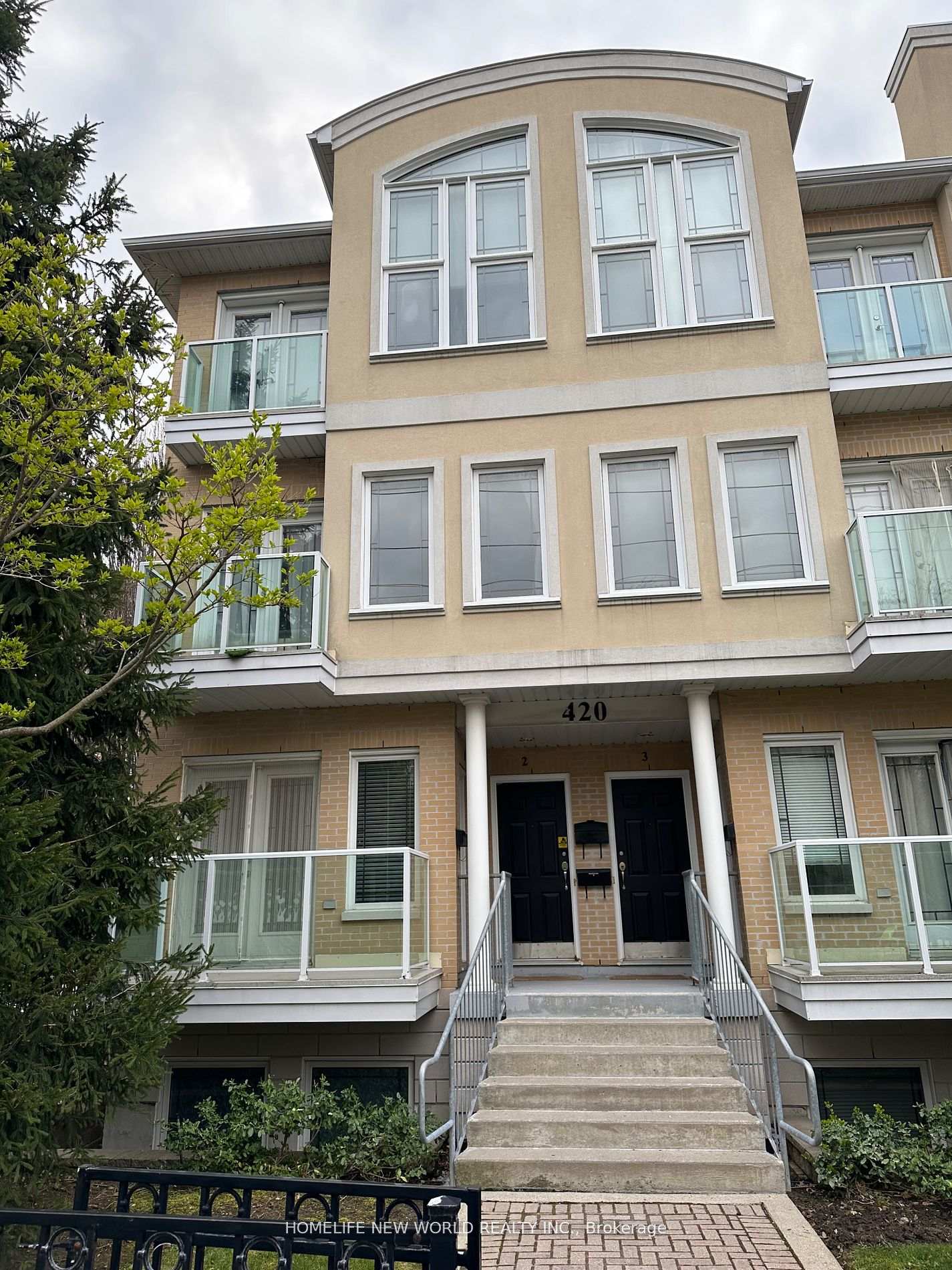 1 - 420 Kenneth Avenue Toronto Ontario Canada Sale residential Kaveh Hajhosseini HomeLife New World Realty Inc., Brokerage*