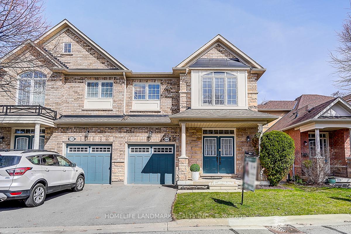 648 Tapestry Lane Newmarket Ontario Canada Sale residential Example Agent InCom Demo Office