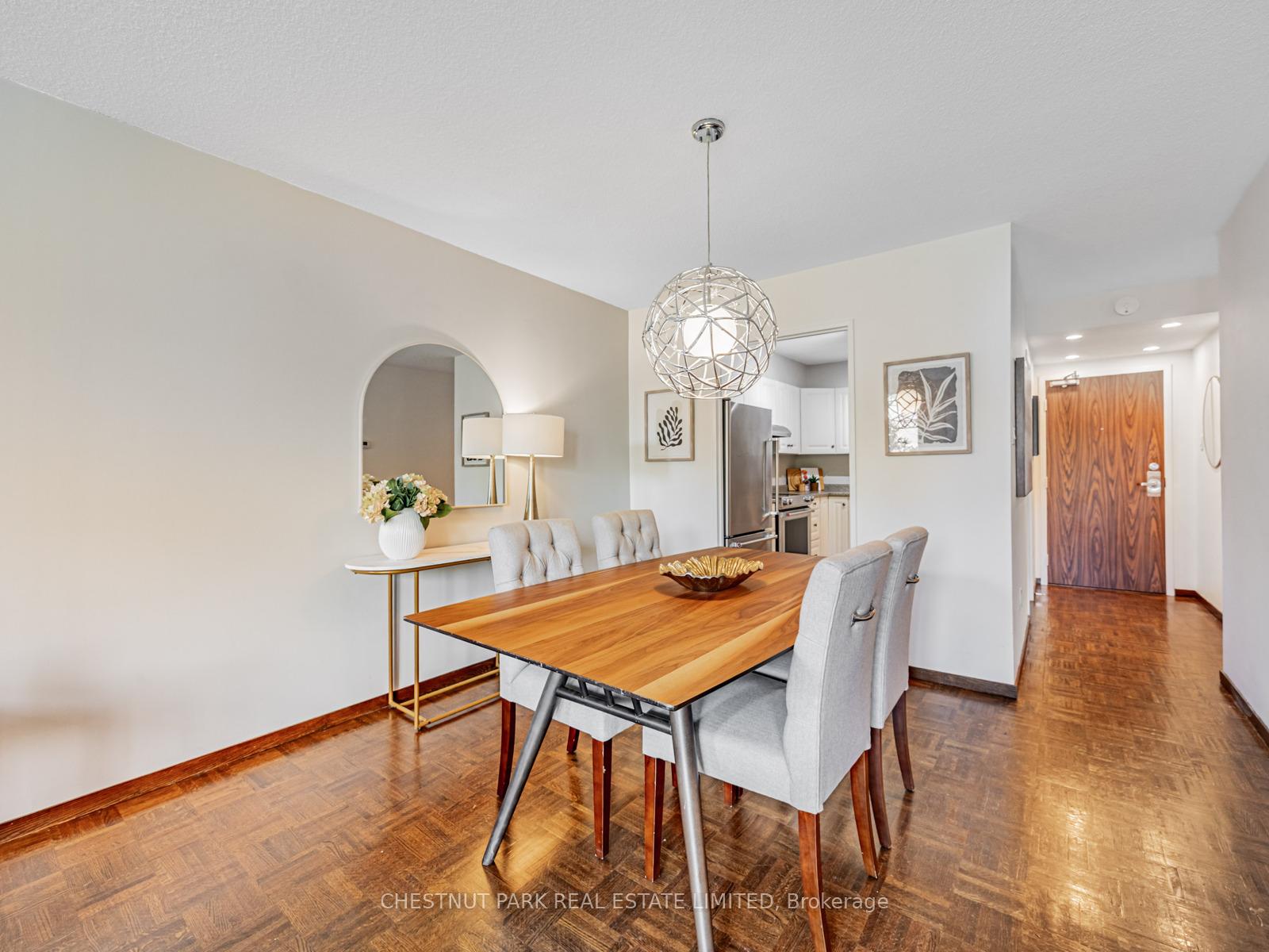 2 Bedroom Apartment/Flat's Image 8