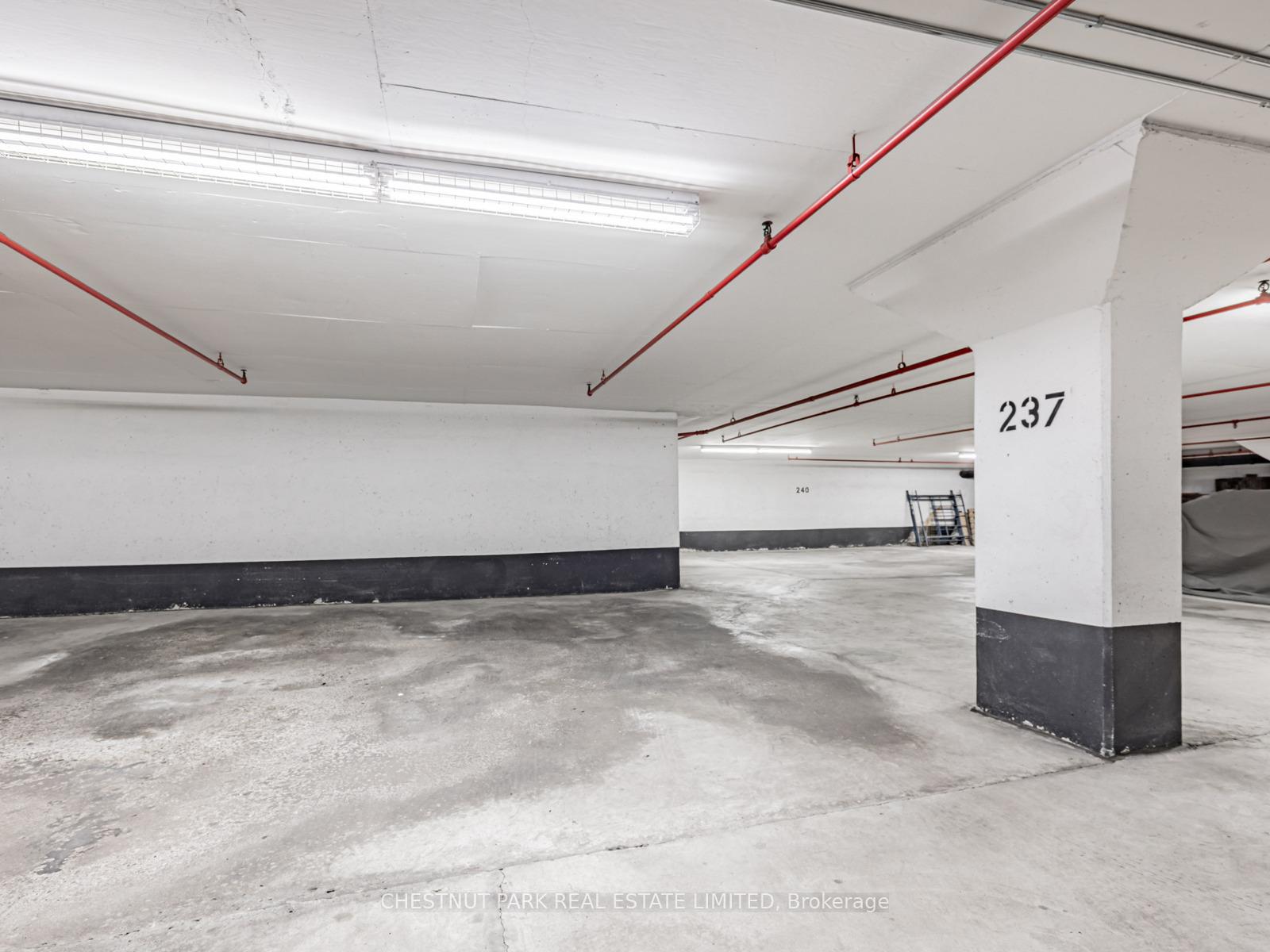 2 Bedroom Apartment/Flat's Image 24
