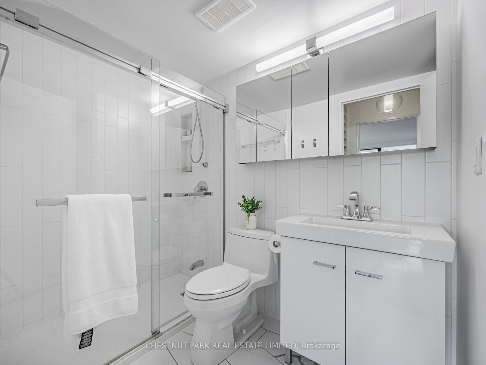 2 Bedroom Apartment/Flat's Image 23
