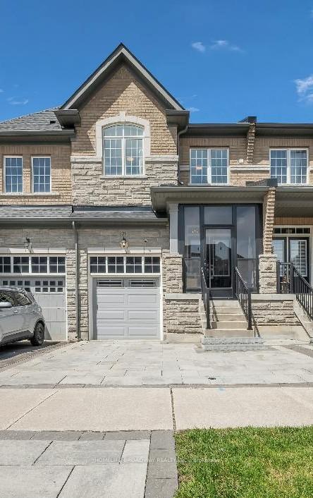 28 Paper Mills Crescent Richmond Hill Ontario Canada Sale residential   HomeLife Broadway Realty Inc., Brokerage*