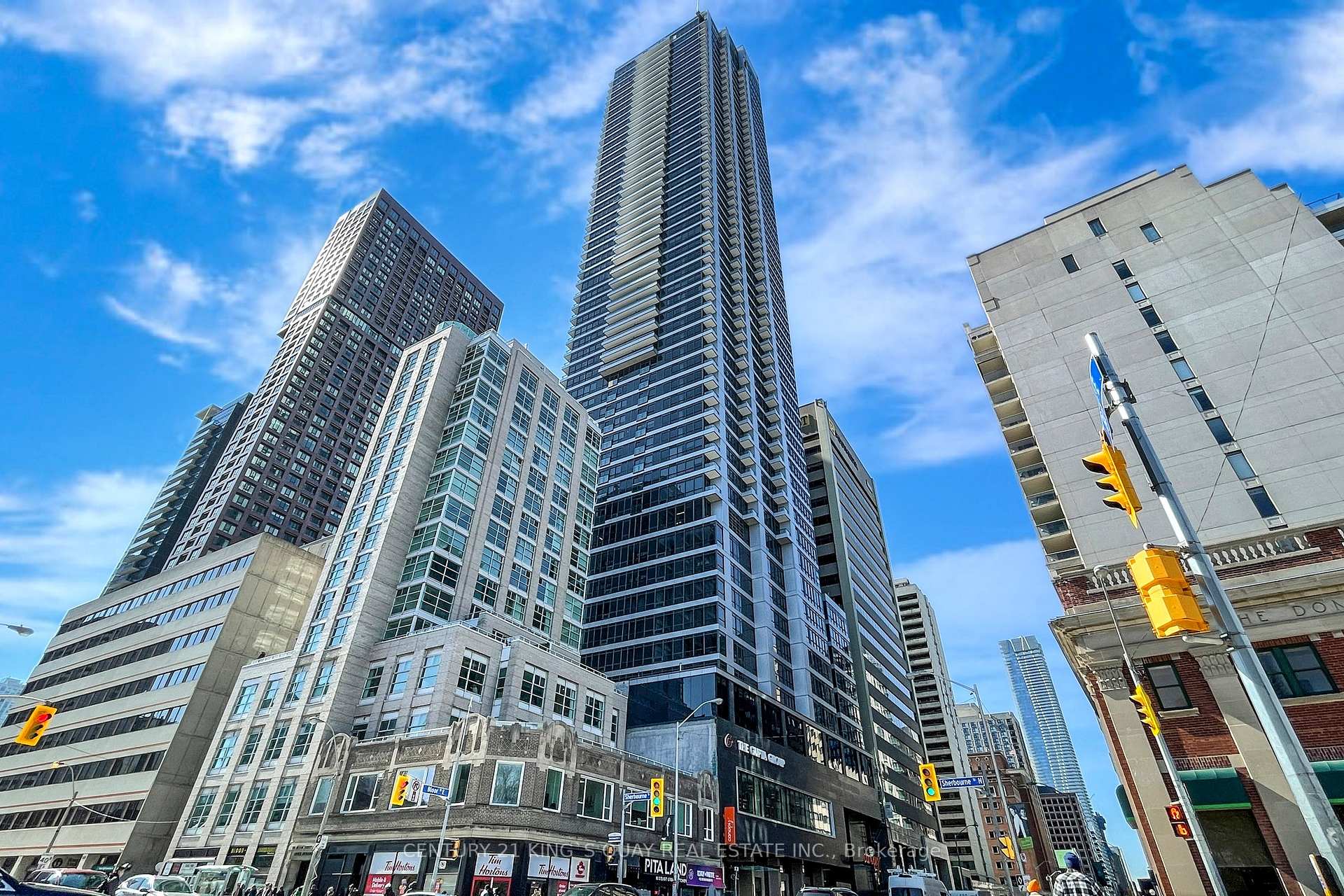 4710 - 395 Bloor Street E Toronto Ontario Canada Sale residential Angelo and Joanna Lionti FinchTown Realty Inc., Brokerage