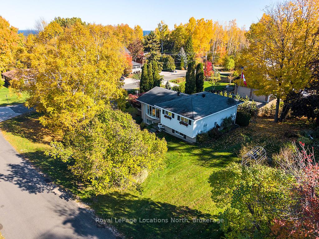 15 Wellington Street S Blue Mountains Ontario Canada Sale residential Dan Graham Wilfred Mcintee & Co. Ltd., Brokerage* (Southampton)