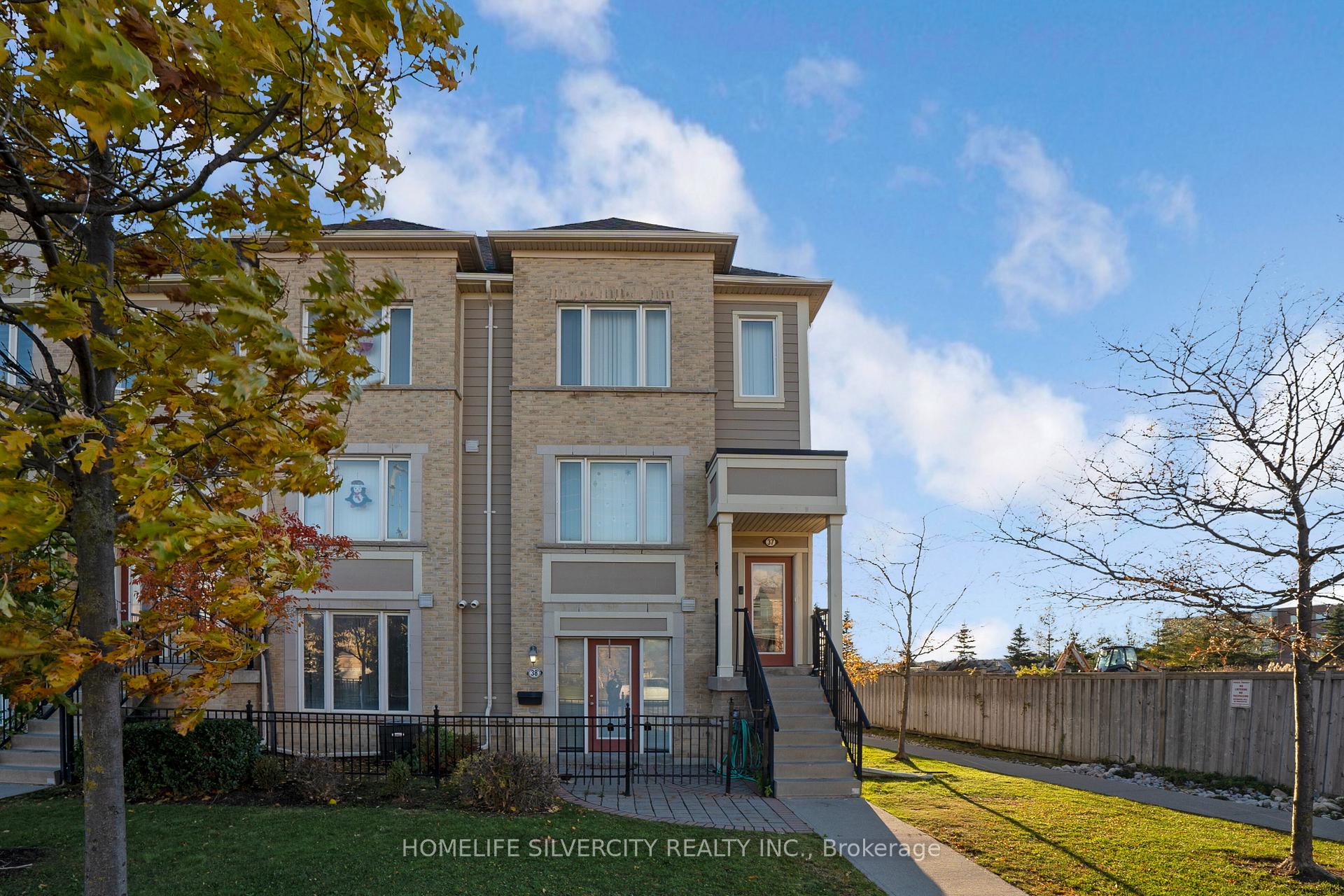 38 - 60 Fairwood Circle Brampton Ontario Canada Sale residential Major Nagra HomeLife Silvercity Realty Inc., Brokerage*
