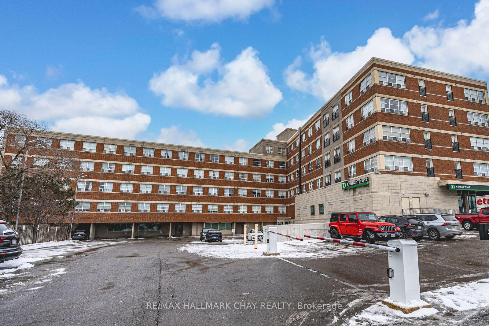 319 - 1415 Lawrence Avenue W Toronto Ontario Canada Sale residential Mark Leader RE/MAX Hallmark Chay Realty, Brokerage