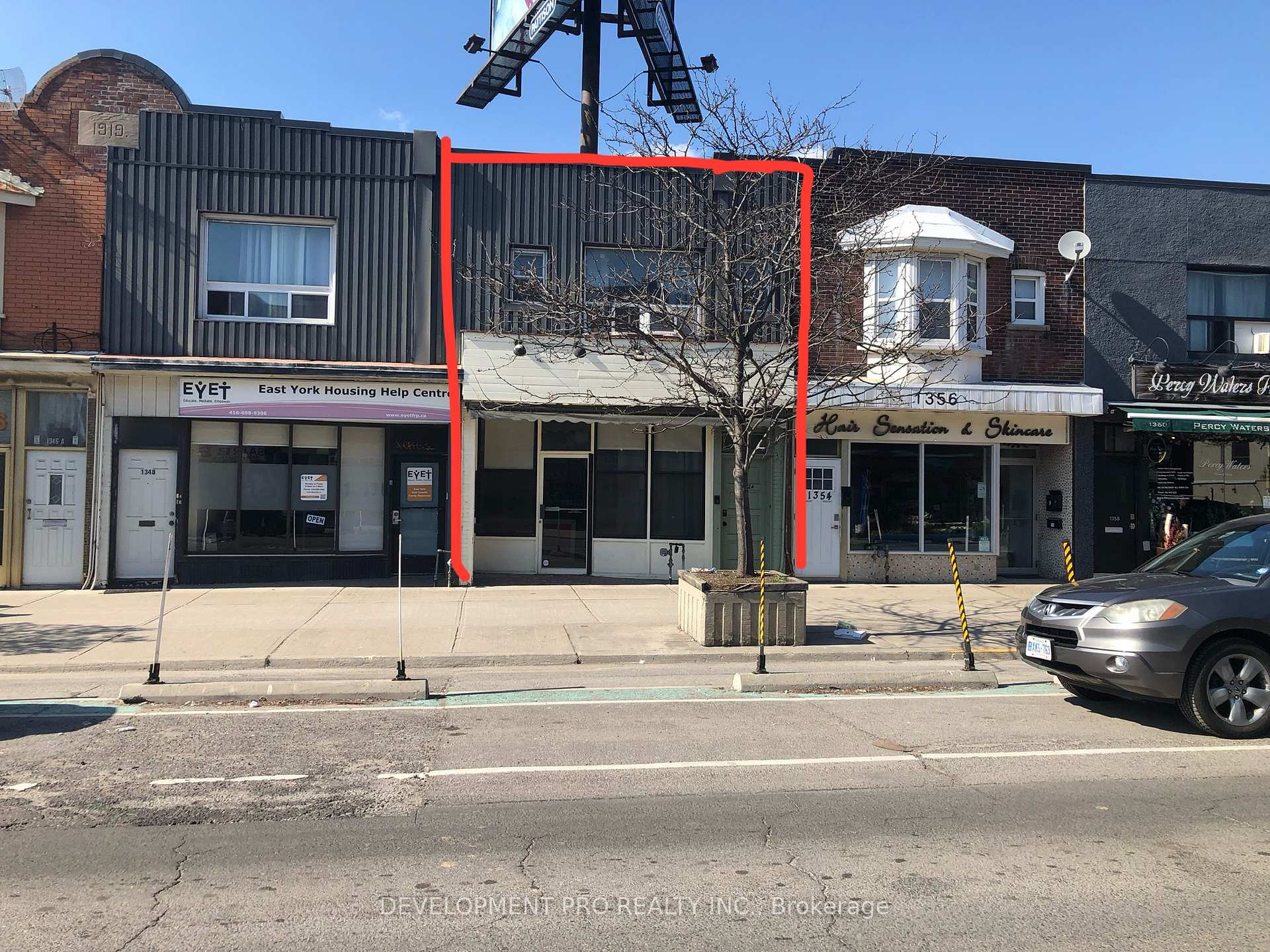 1352 Danforth Avenue Toronto Ontario Canada Lease commercial   Bruce Murray - Real Estate Homeward, Brokerage