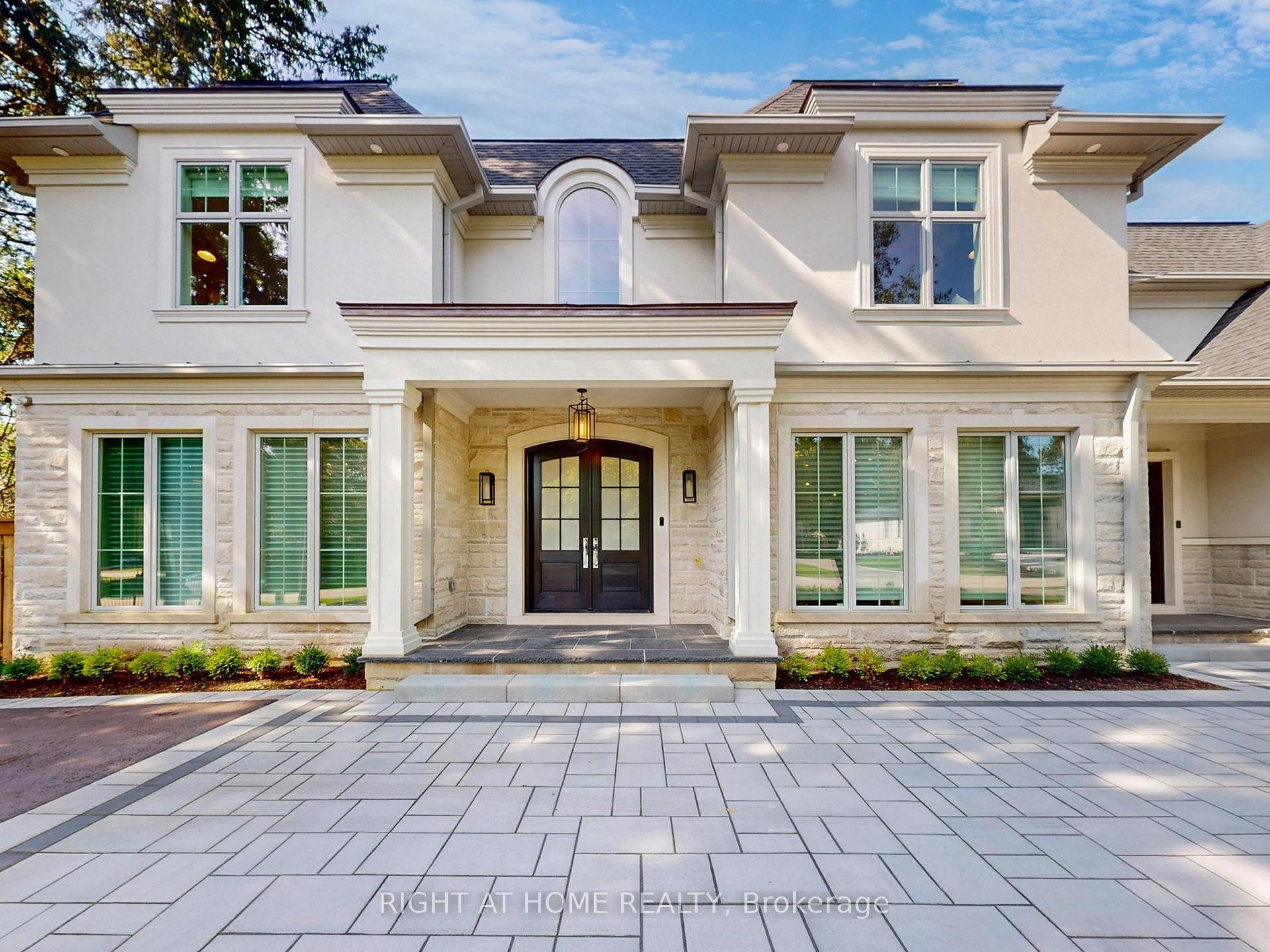 172 Burgundy Drive Oakville Ontario Canada Sale residential Raj Vuppuluri Right at Home Realty, Brokerage*